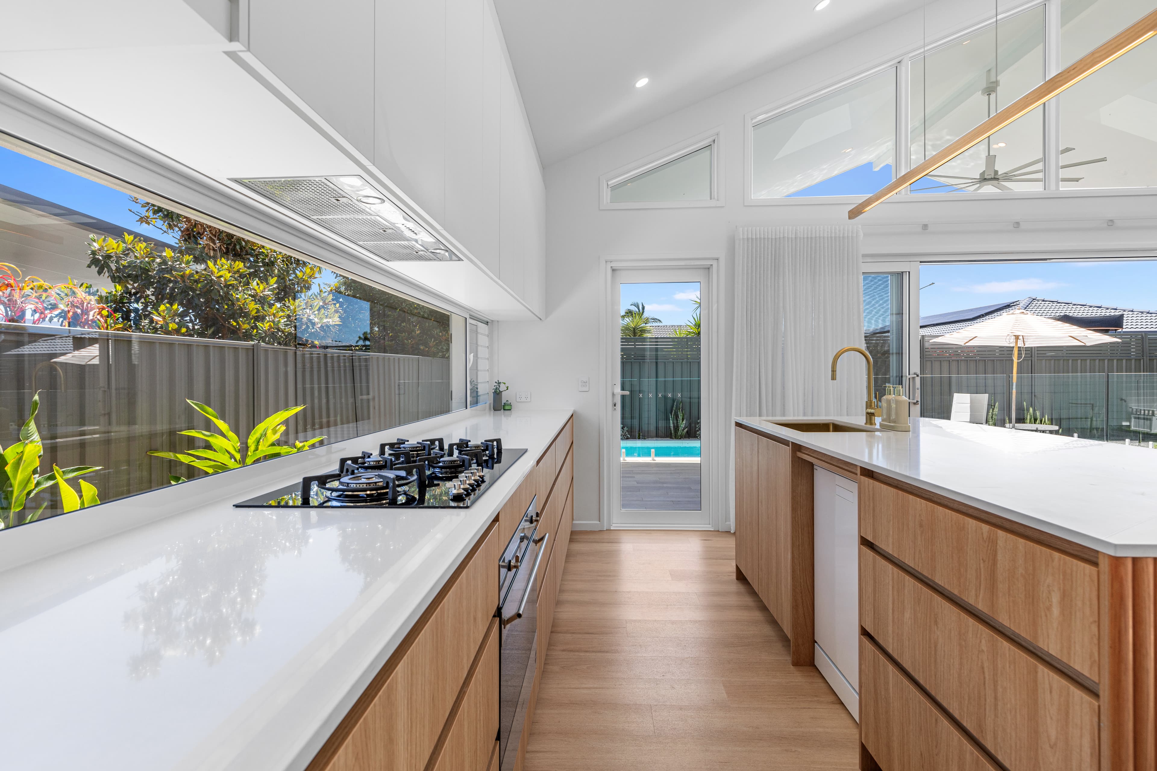 108 Auk Avenue, Burleigh Waters, Burleigh Waters - Thumbnail 7