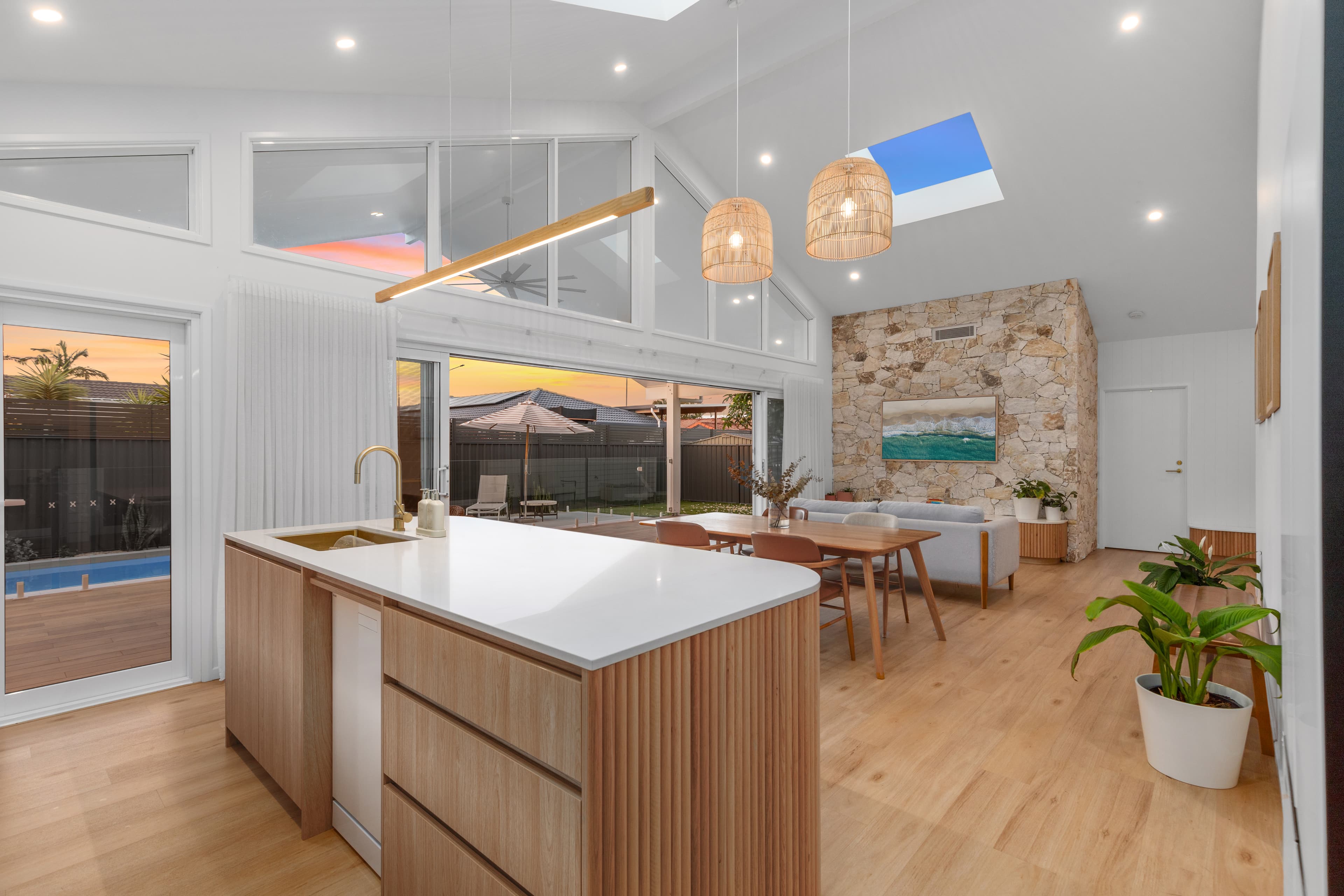 108 Auk Avenue, Burleigh Waters, Burleigh Waters - Thumbnail 8