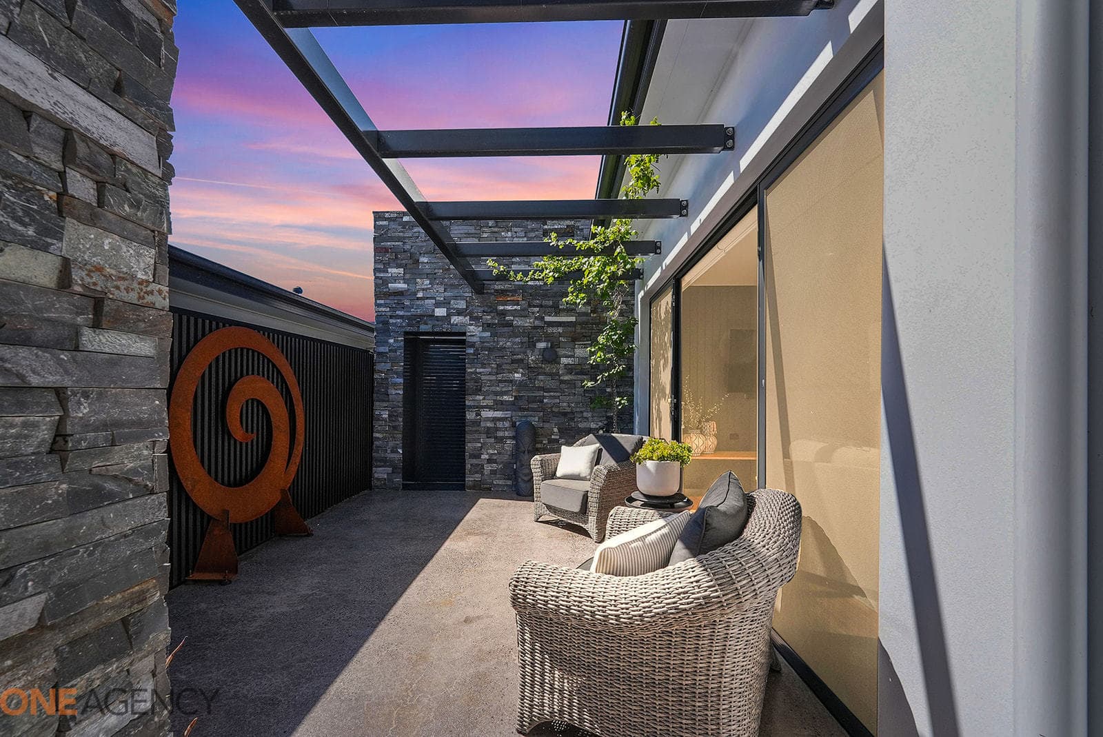 24 Cedar Street, Orange, Orange - Thumbnail 8