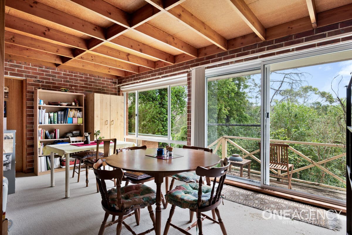 12 Russell Avenue, Faulconbridge, Faulconbridge - Thumbnail 4