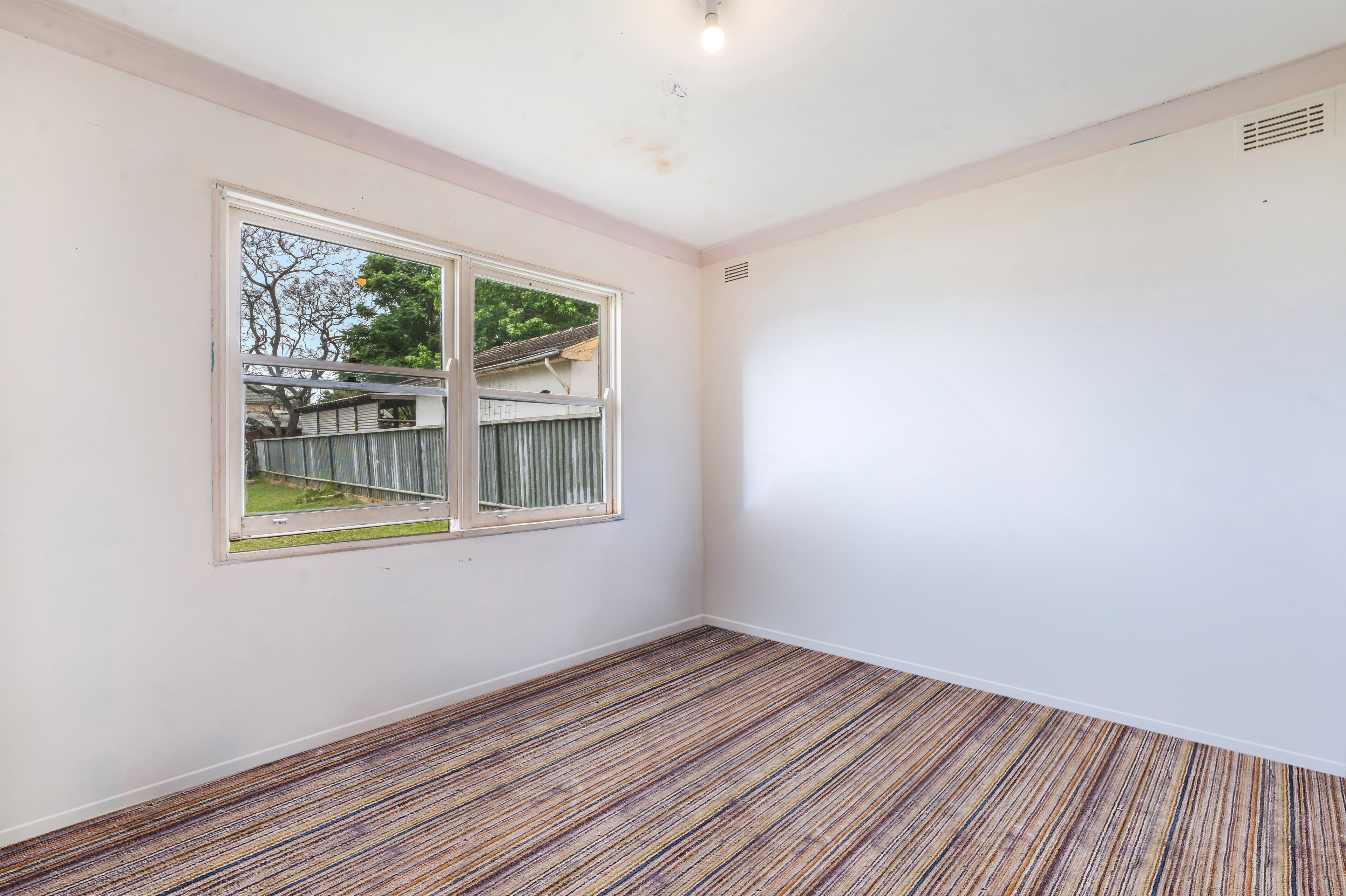 4 Meehan Place, Campbelltown, Campbelltown - Thumbnail 6