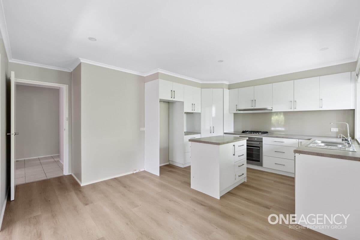 4 Robyn Road, Winmalee, Winmalee - Thumbnail 4
