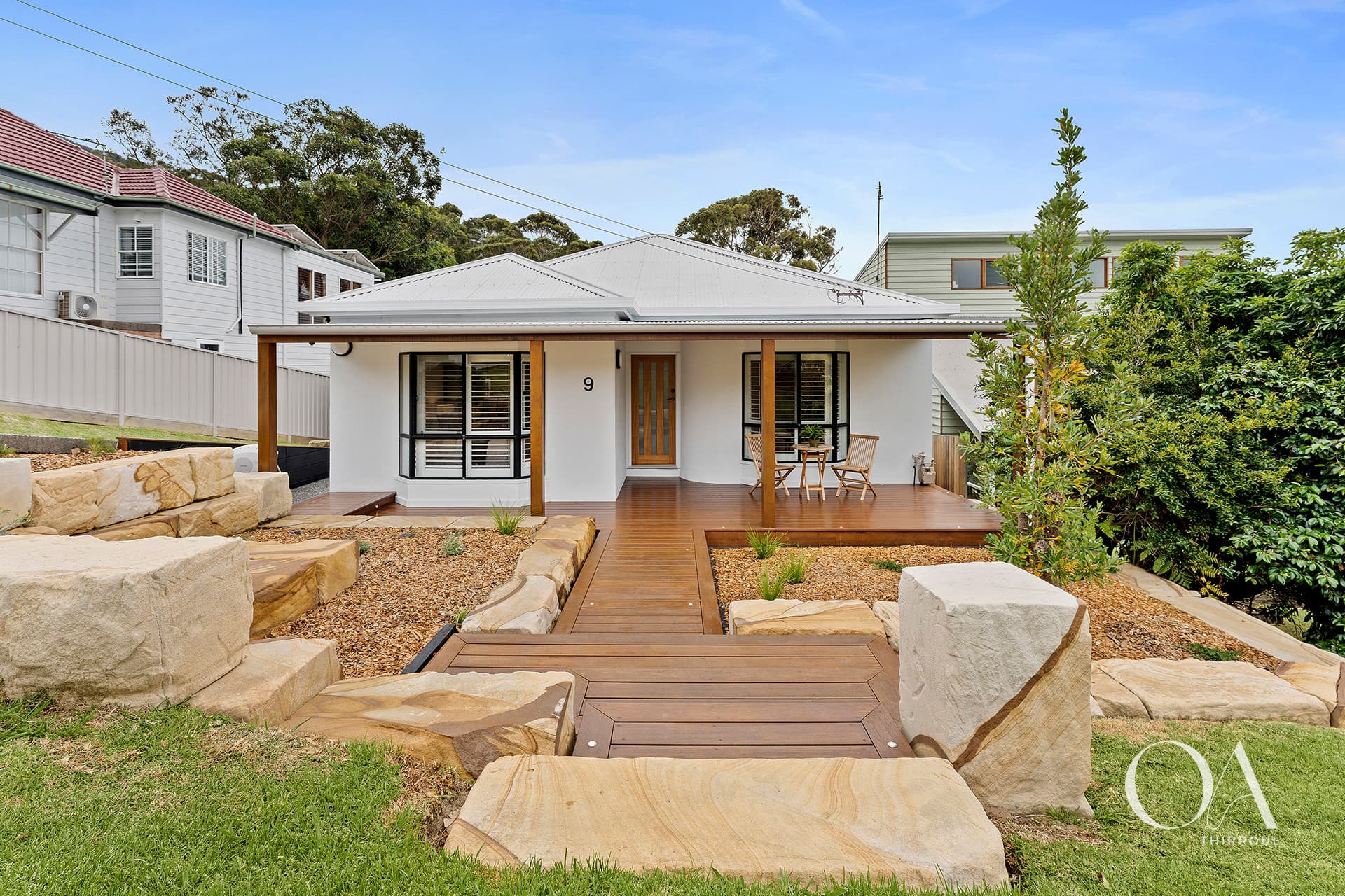 9 Headland Avenue, Austinmer, Austinmer - Thumbnail 2