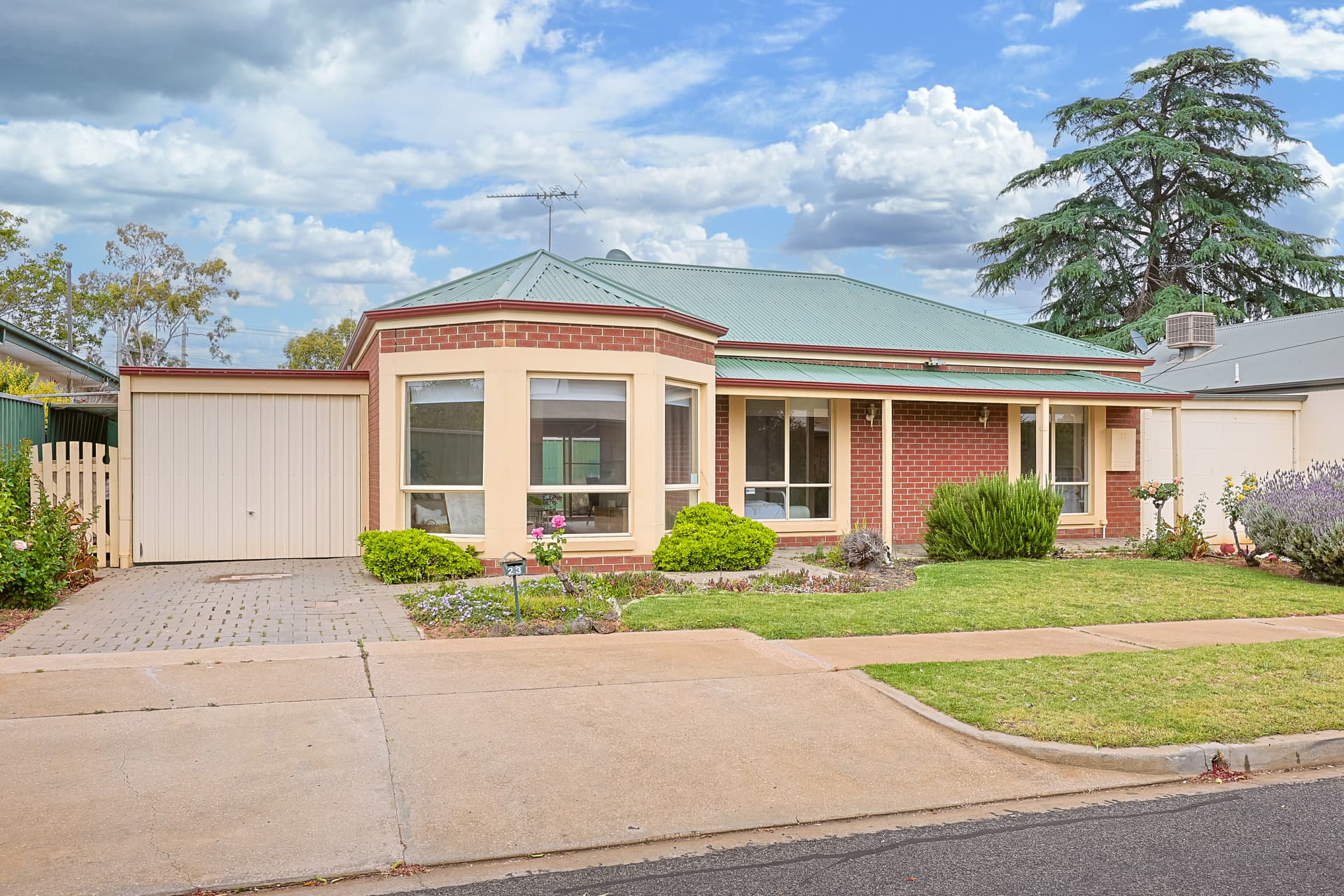 23 Richardson Grove, Mildura, Mildura - Image 1