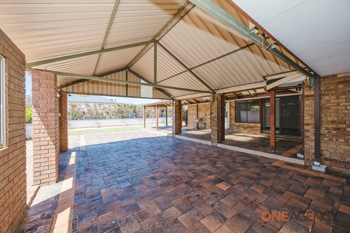 228 Crimea Street, Noranda, Noranda - Thumbnail 2