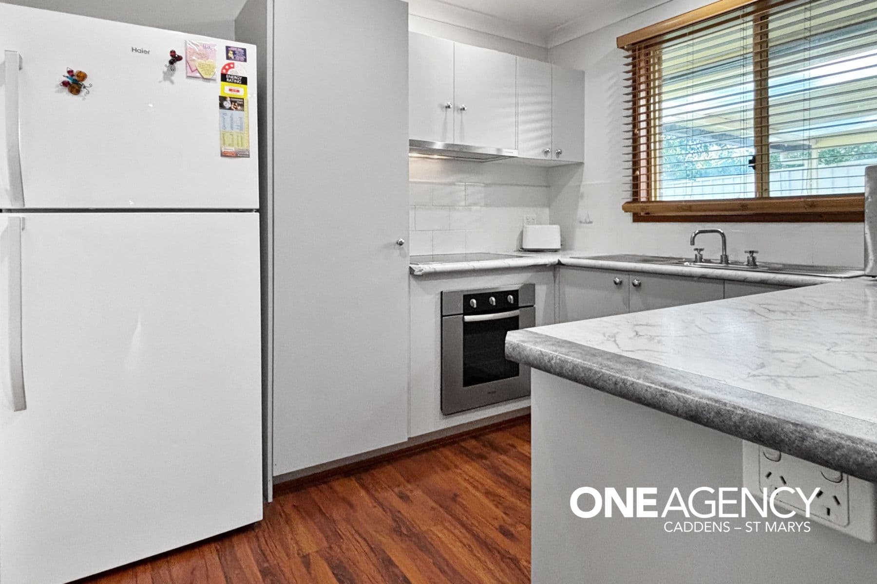 35 Sandpiper Crescent, Claremont Meadows, Claremont Meadows - Thumbnail 2