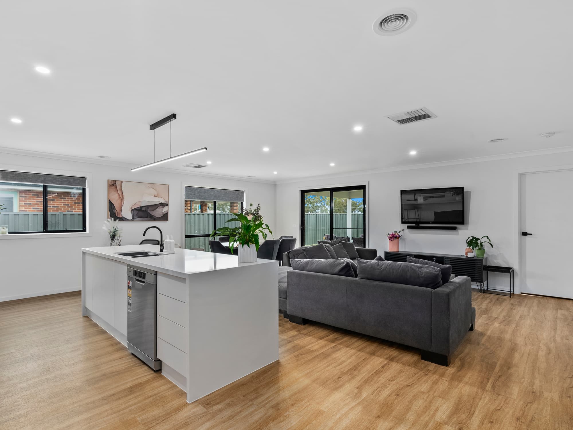 21 Bosc Street, Cobram, Cobram - Thumbnail 4