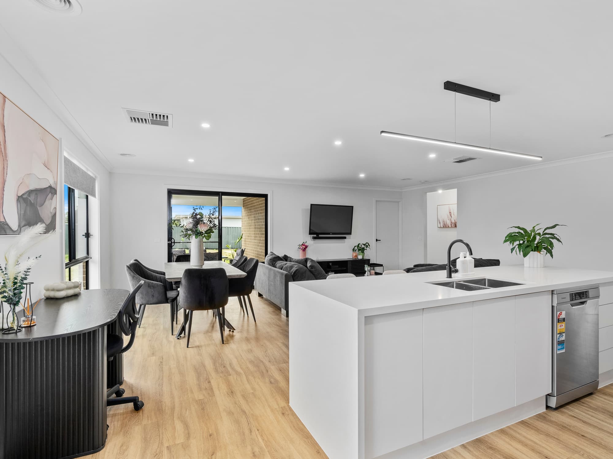 21 Bosc Street, Cobram, Cobram - Thumbnail 5