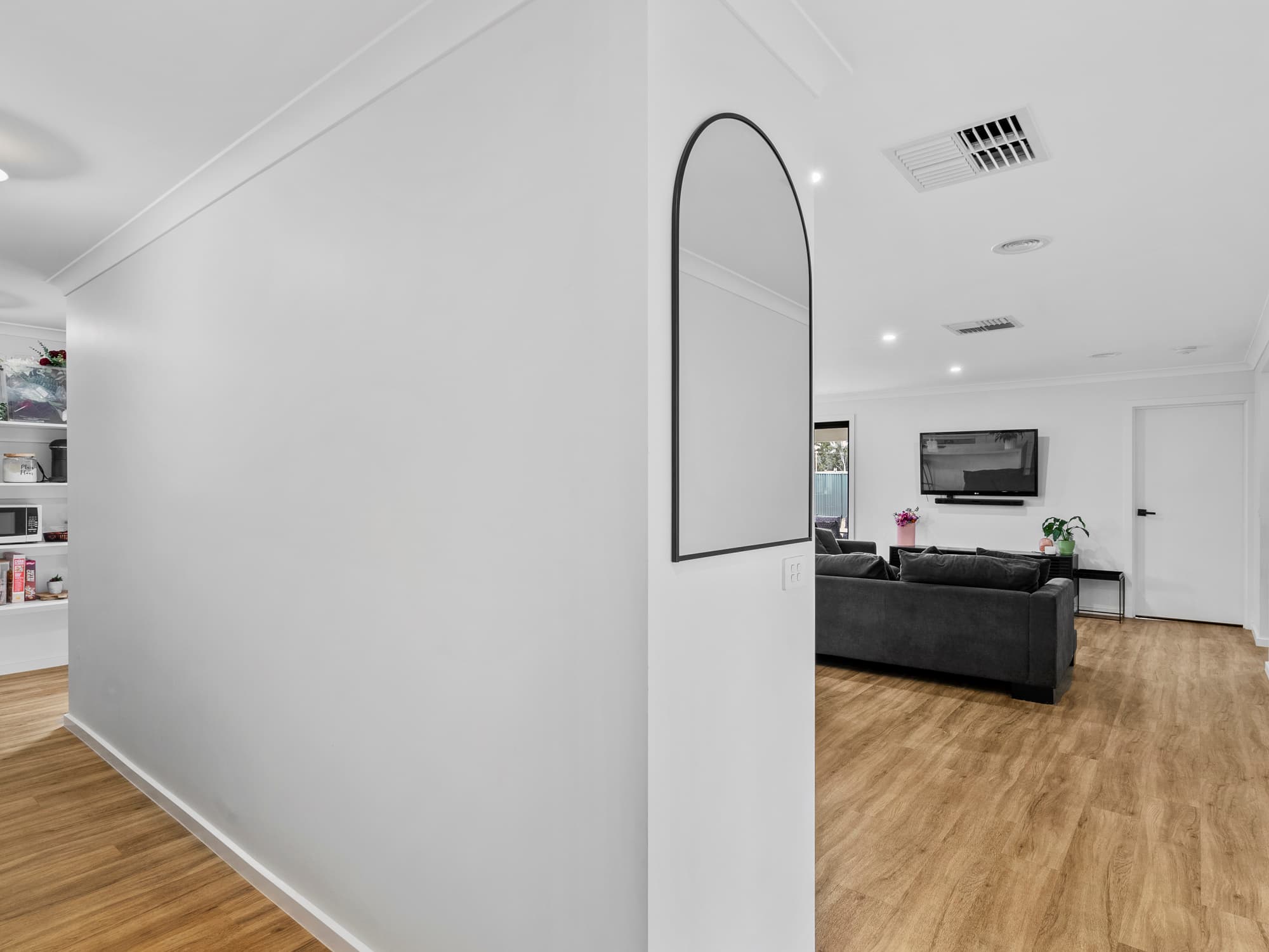 21 Bosc Street, Cobram, Cobram - Thumbnail 8