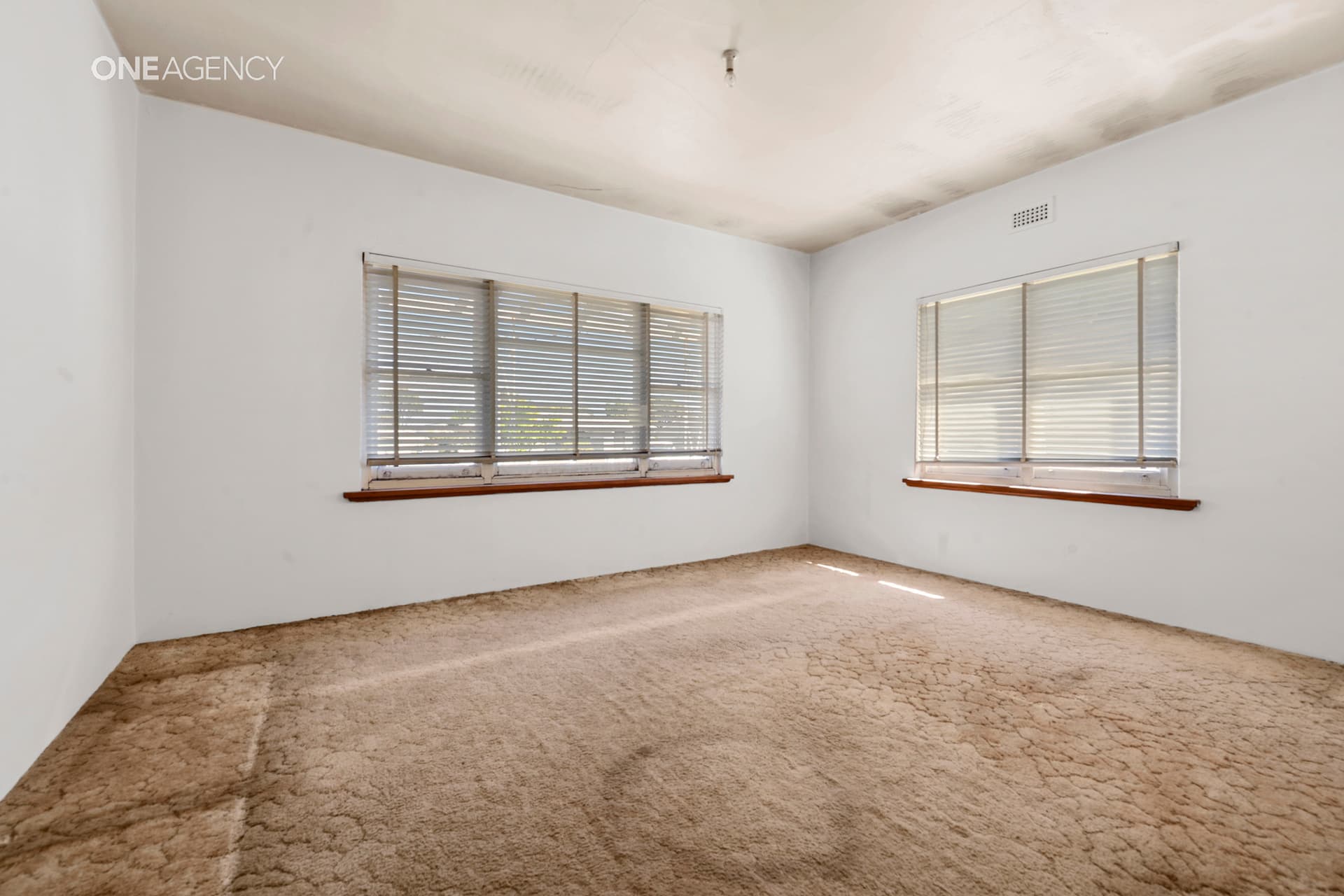 7 Cross Street, East Devonport, East Devonport - Thumbnail 6