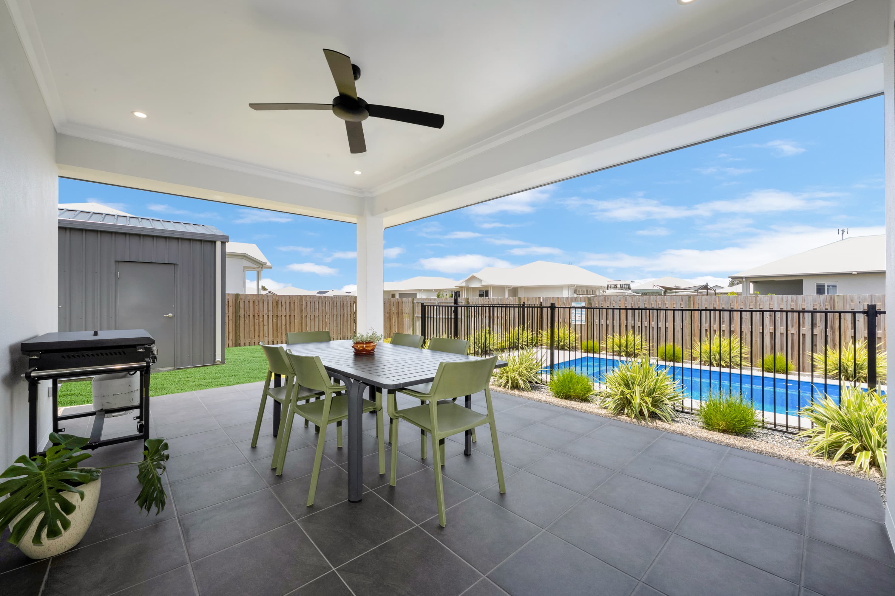 18 Raveena Entrance, Burdell, Burdell - Thumbnail 2
