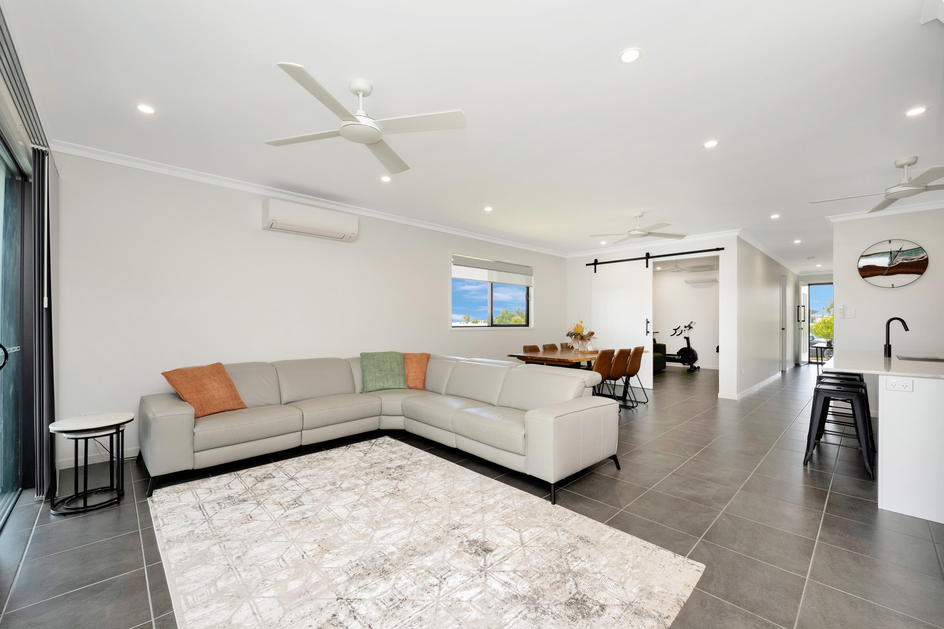 18 Raveena Entrance, Burdell, Burdell - Thumbnail 5