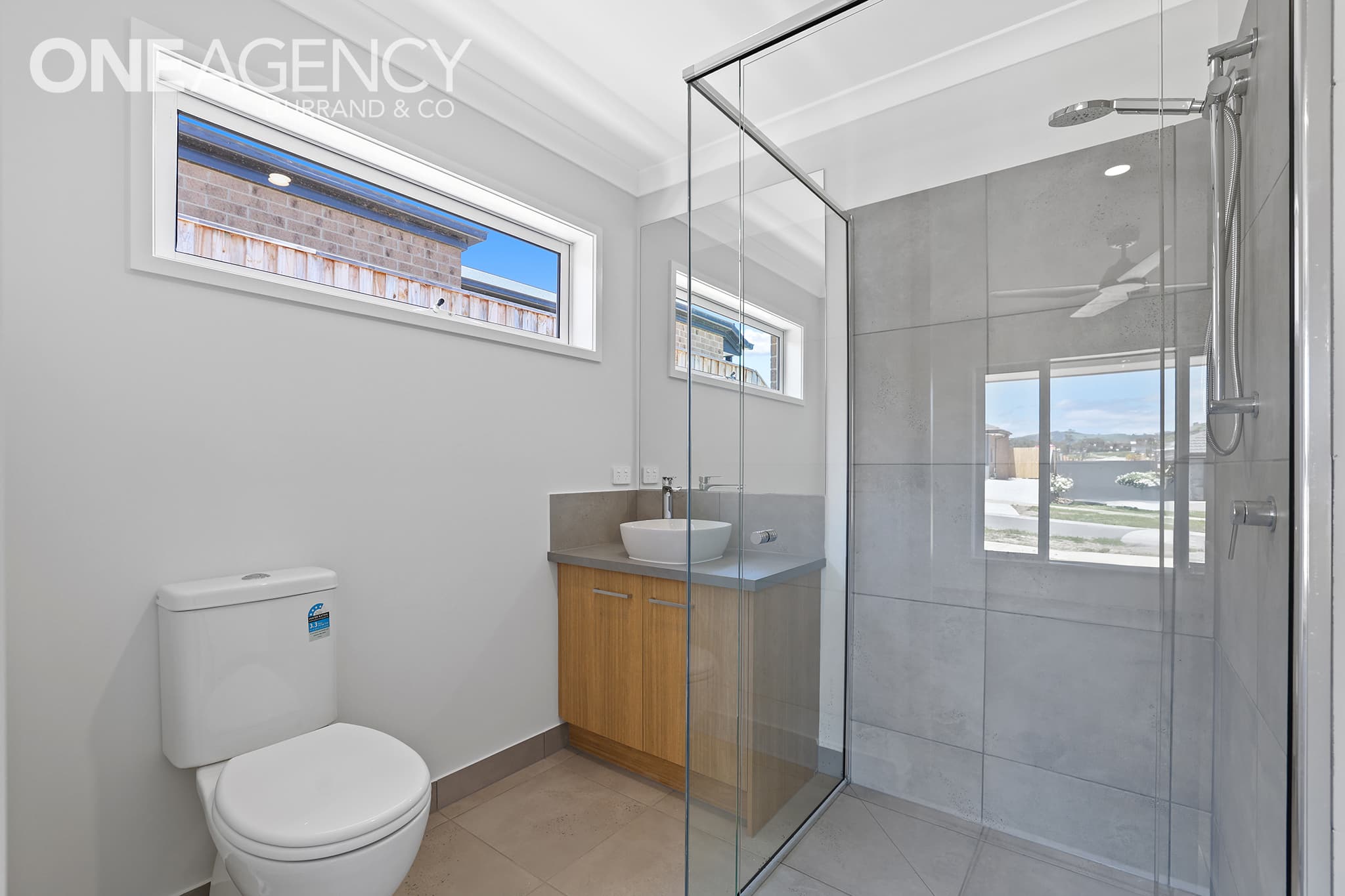 7 Emerald Court, Churchill, Churchill - Thumbnail 3