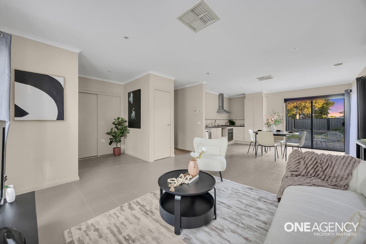 27A/39 Astley Crescent, Point Cook, Point Cook - Thumbnail 3