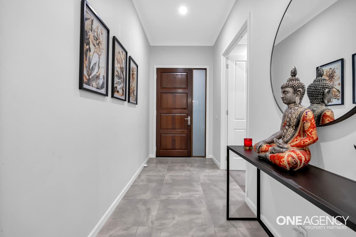 16 Stalwart Street, Point Cook, Point Cook - Thumbnail 4