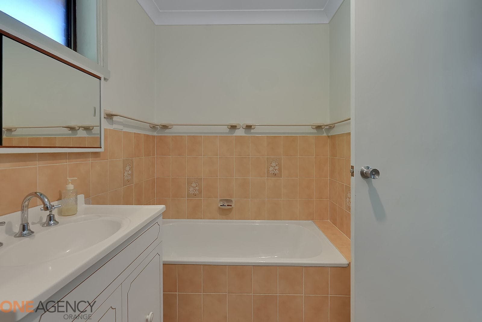 57 Torulosa Way, Orange, Orange - Thumbnail 8