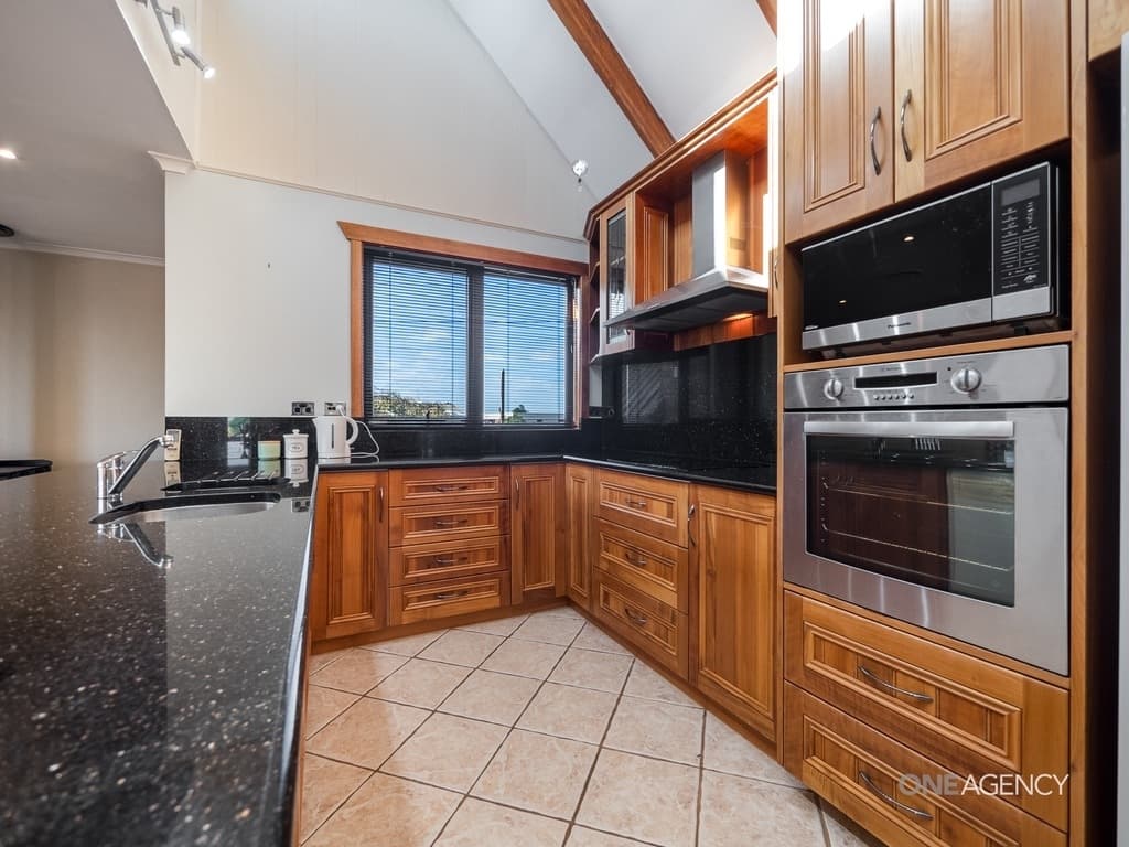 17-19 Carnac Court, Smithton, Smithton - Thumbnail 7