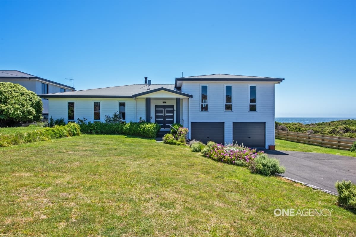 56 Amaroo Drive, Edgcumbe Beach, Edgcumbe Beach - Thumbnail 2