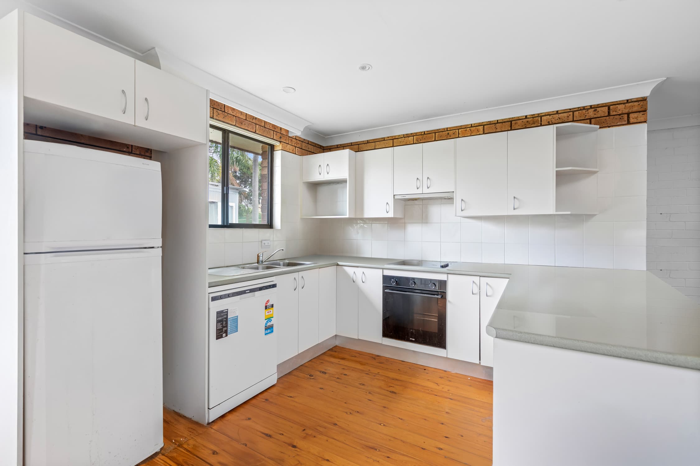 44 Kobada Avenue, Buff Point, Buff Point - Thumbnail 2