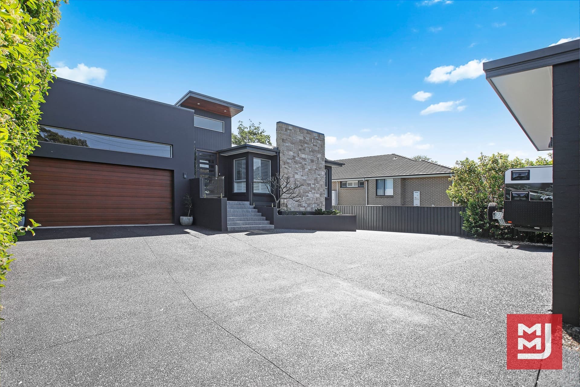 94 Windang Road, Primbee, Primbee - Image 1