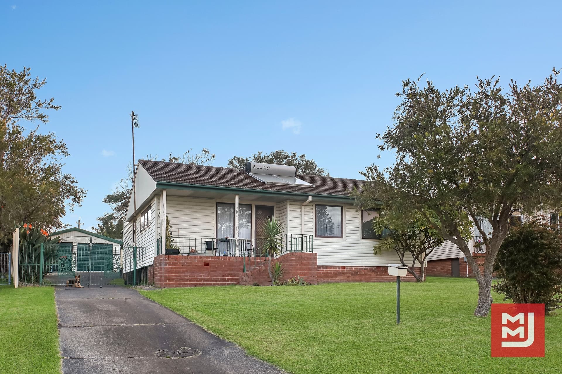 80 Bradman Avenue, Warilla, Warilla - Image 1