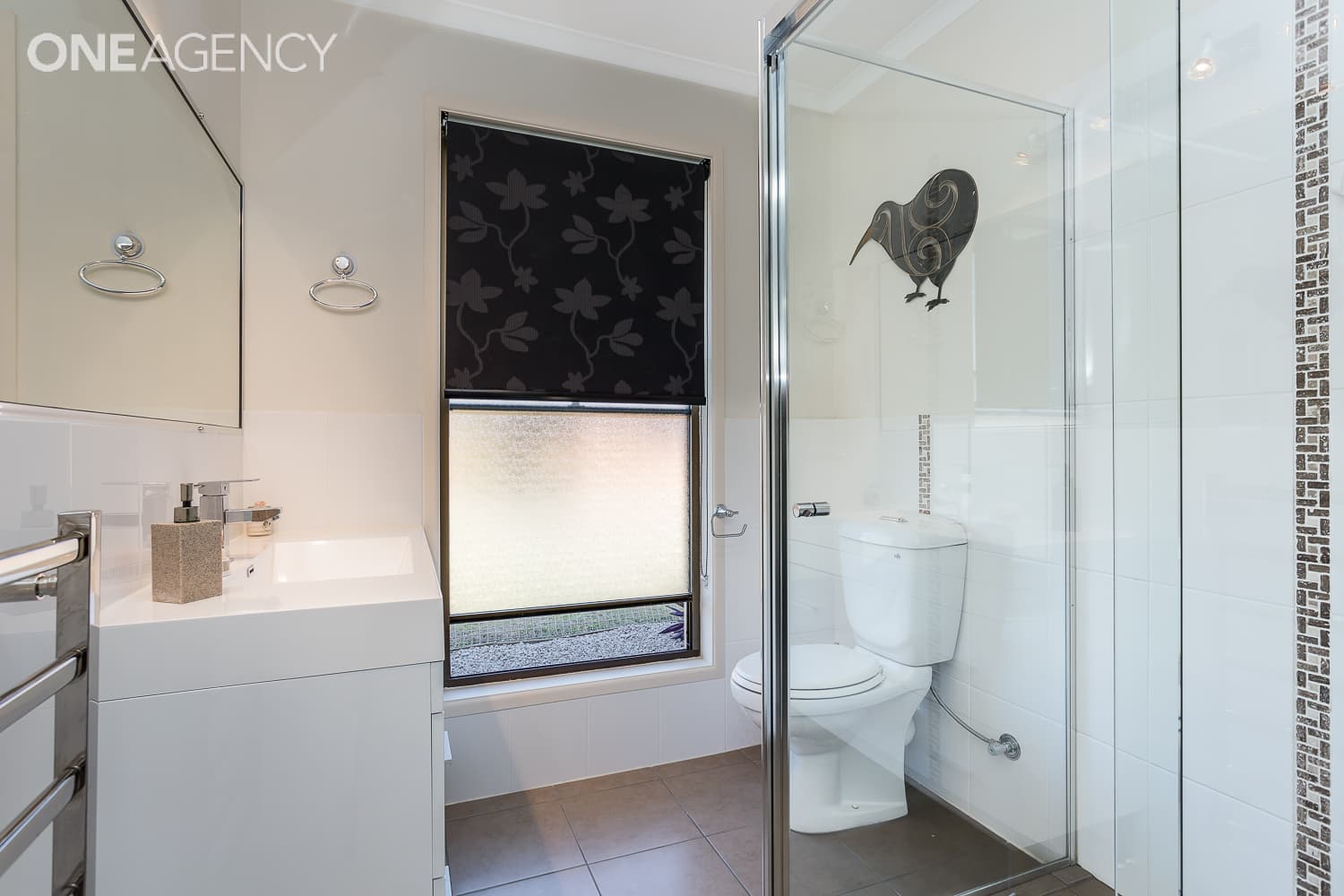 37 Oyster Point Esplanade, Newport, Newport - Thumbnail 8