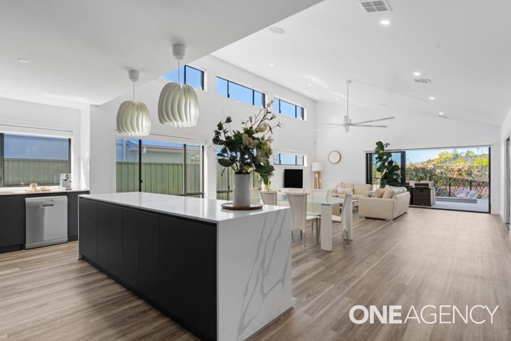 76 Gemini Way, Narrawallee, Narrawallee - Thumbnail 4