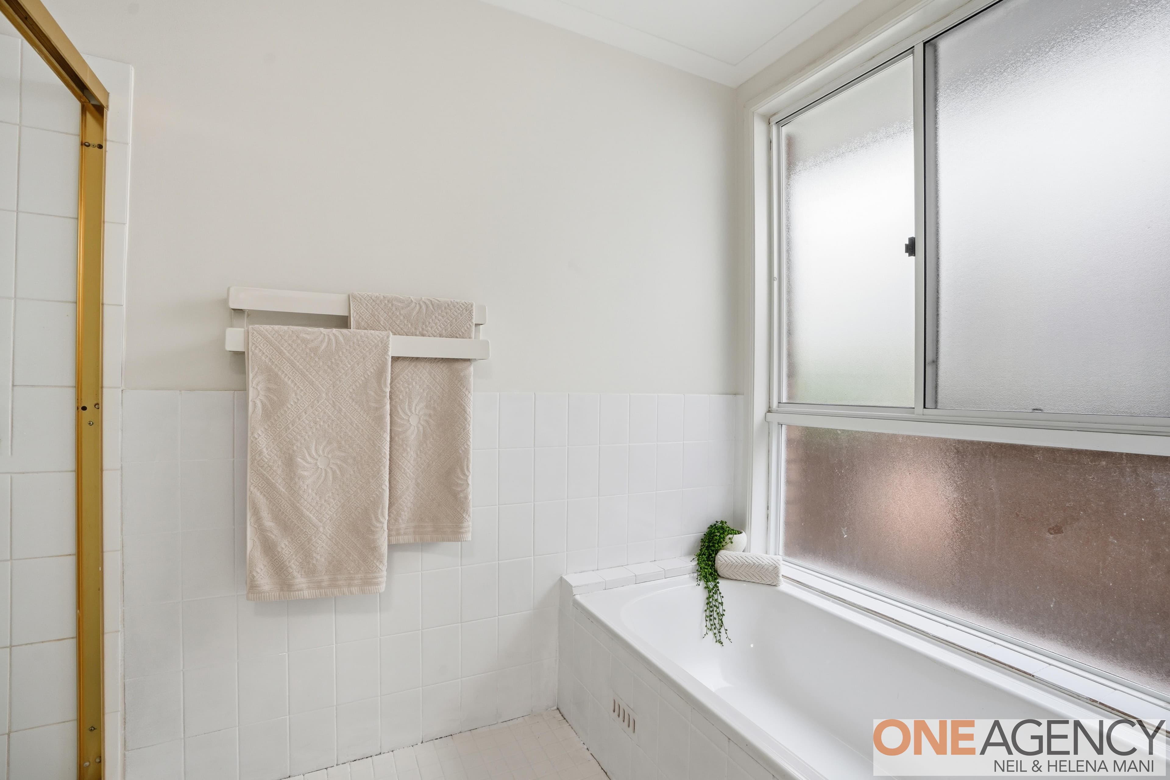 57 Marangani Avenue, North Gosford, North Gosford - Thumbnail 8