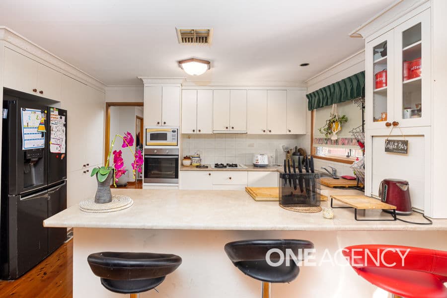 2 DELVIN Place, Kooringal, Kooringal - Thumbnail 4