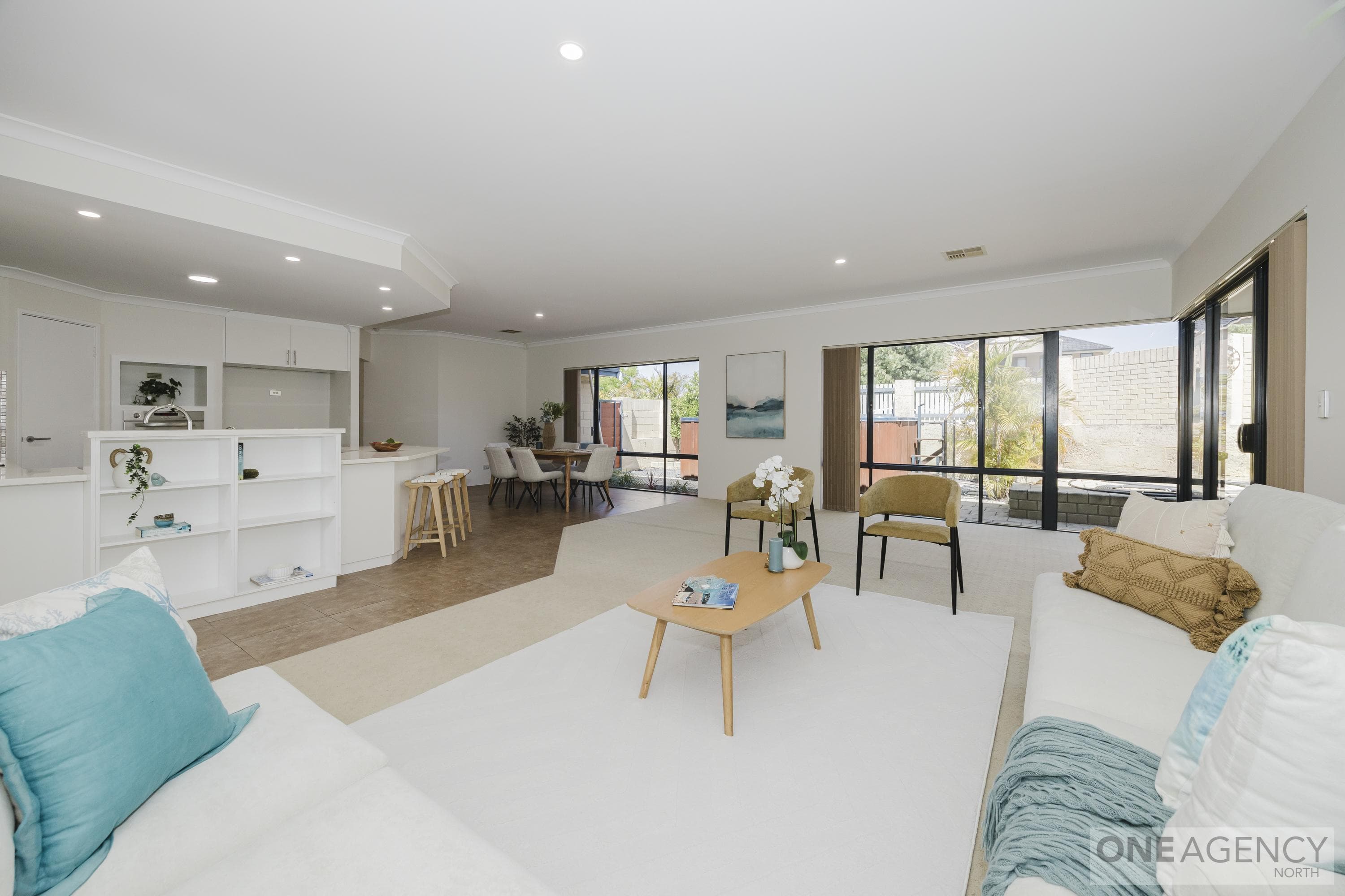 14 Birchwood Avenue, Woodlands, Woodlands - Thumbnail 2