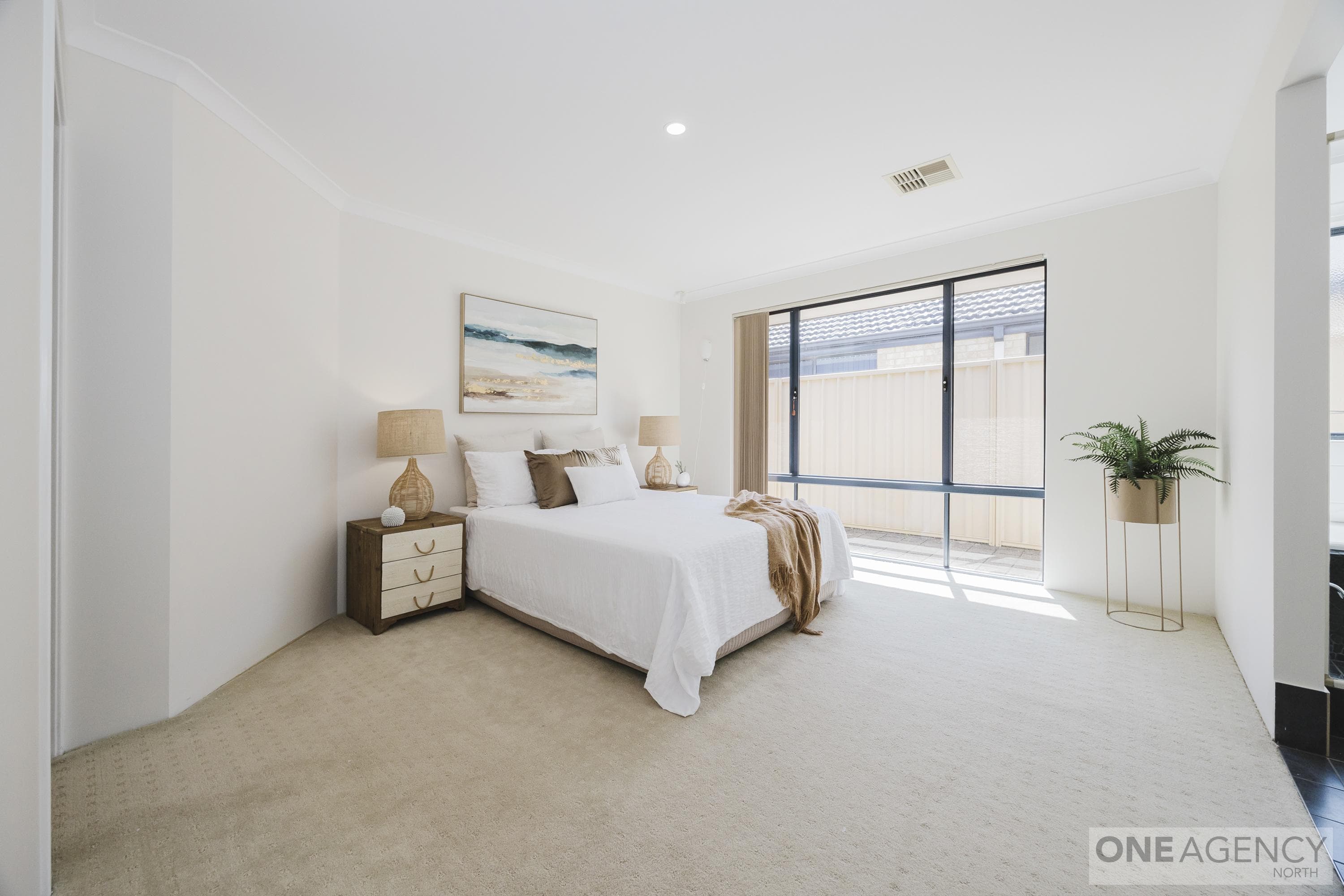14 Birchwood Avenue, Woodlands, Woodlands - Thumbnail 8