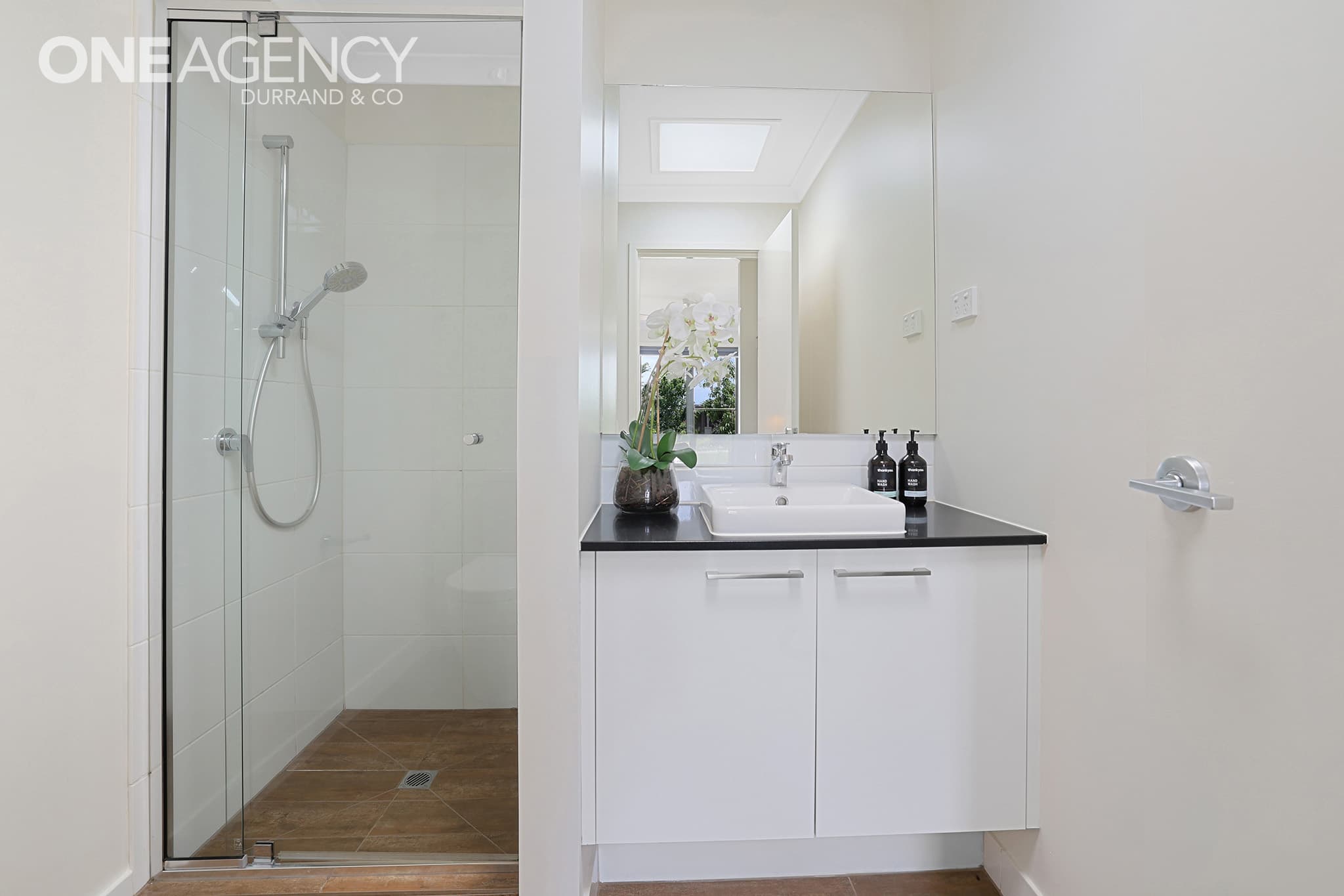 13 Thoroughbred Drive, Clyde North, Clyde North - Thumbnail 8