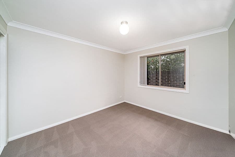 1/3 CARINYA Street, Glenfield Park, Glenfield Park - Thumbnail 8