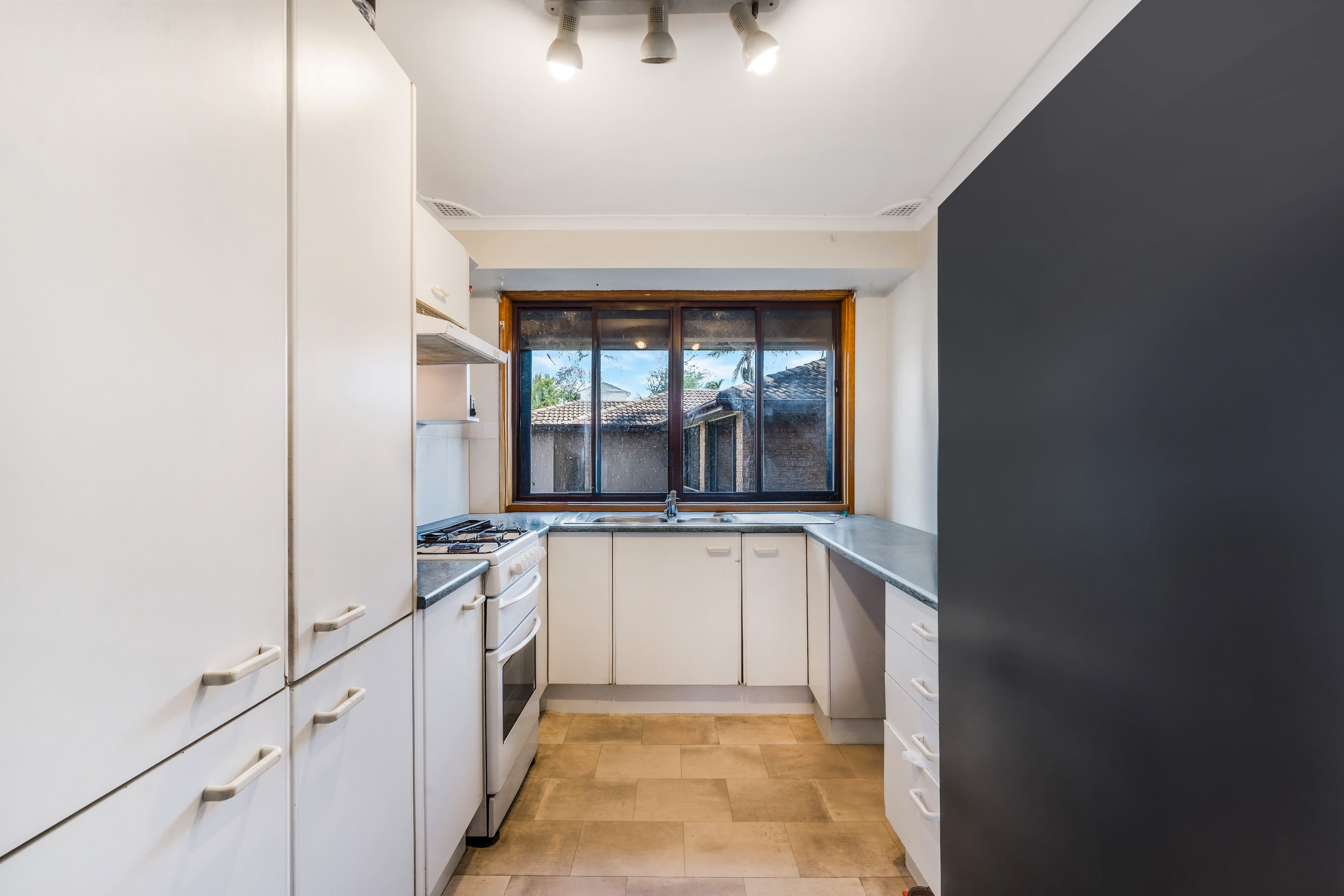 14 Gargery Street, Ambarvale, Ambarvale - Thumbnail 4