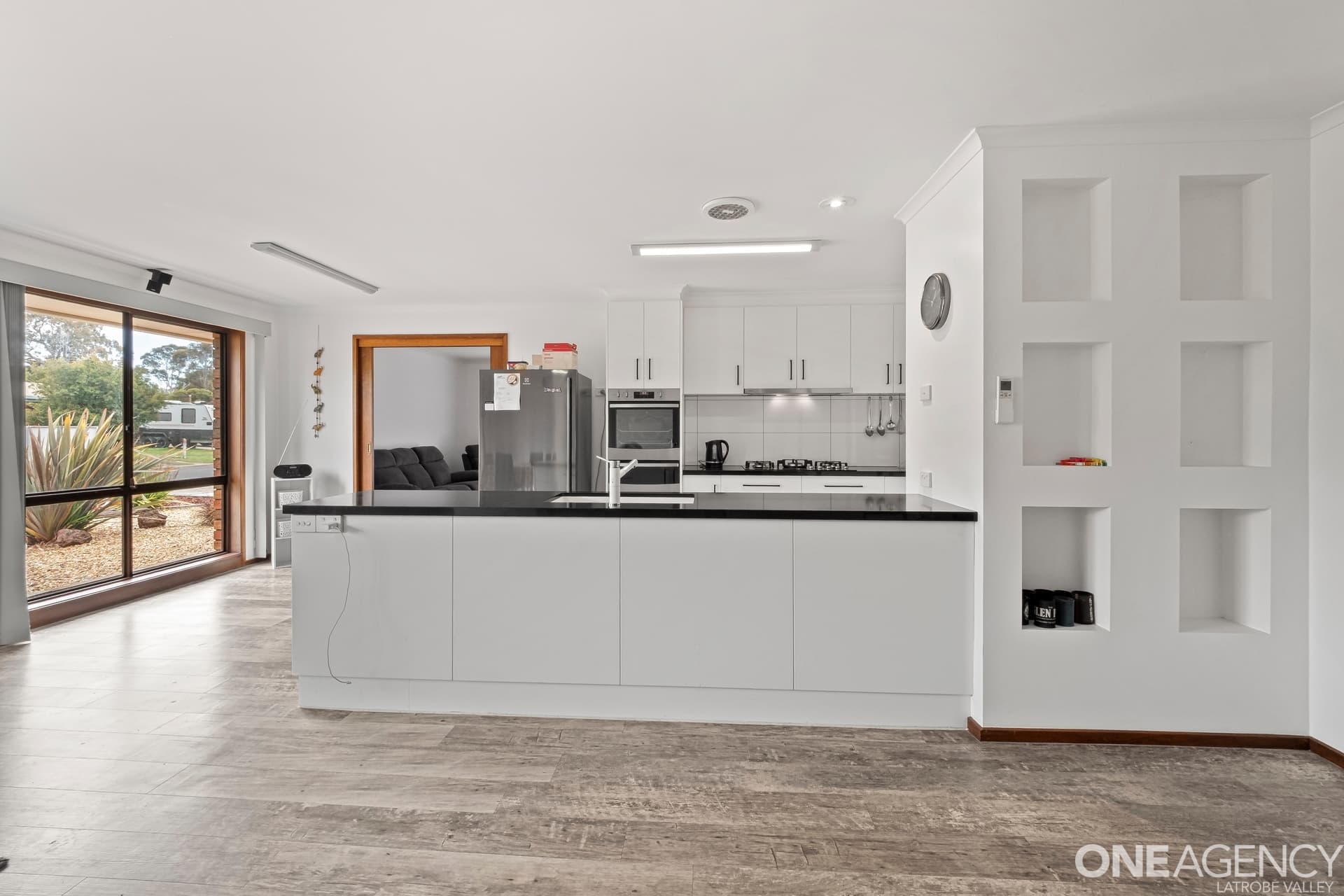 2 MacDonald Court, Glengarry, Glengarry - Thumbnail 5