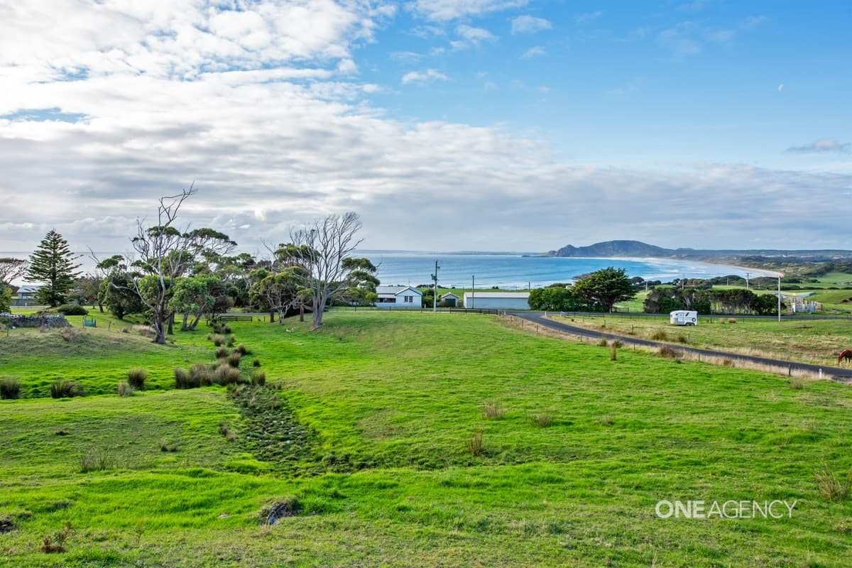 213 Green Point Road, Marrawah, Marrawah - Thumbnail 2