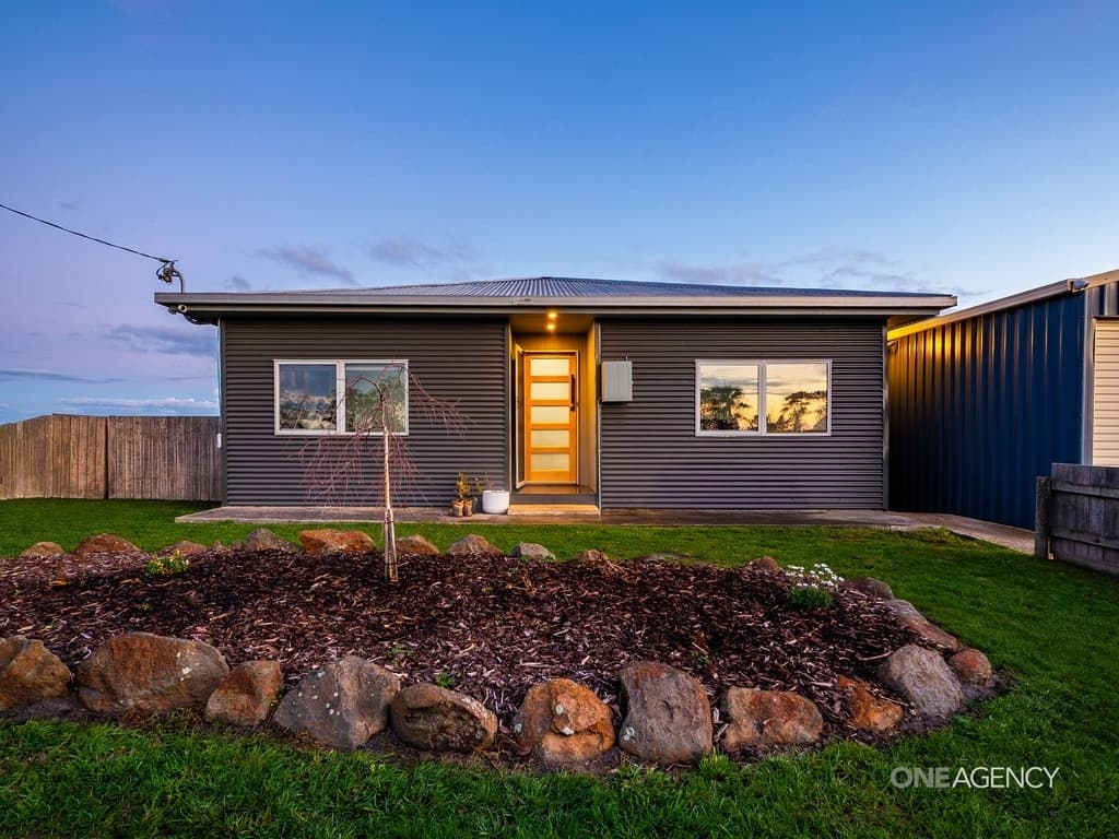 549 Montagu Road, Smithton, Smithton - Thumbnail 4