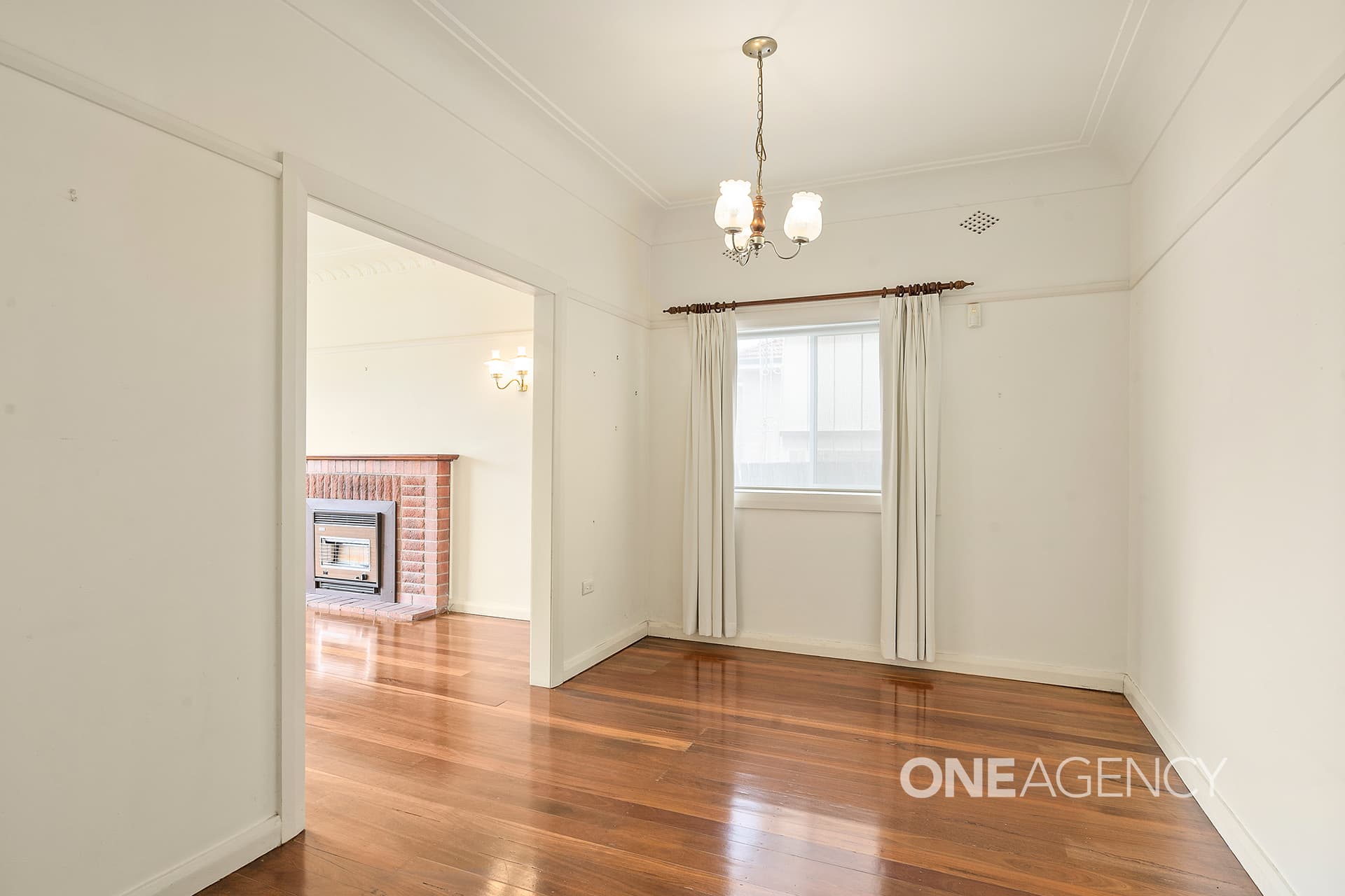 27 Douglas Street, Nowra, Nowra - Thumbnail 5