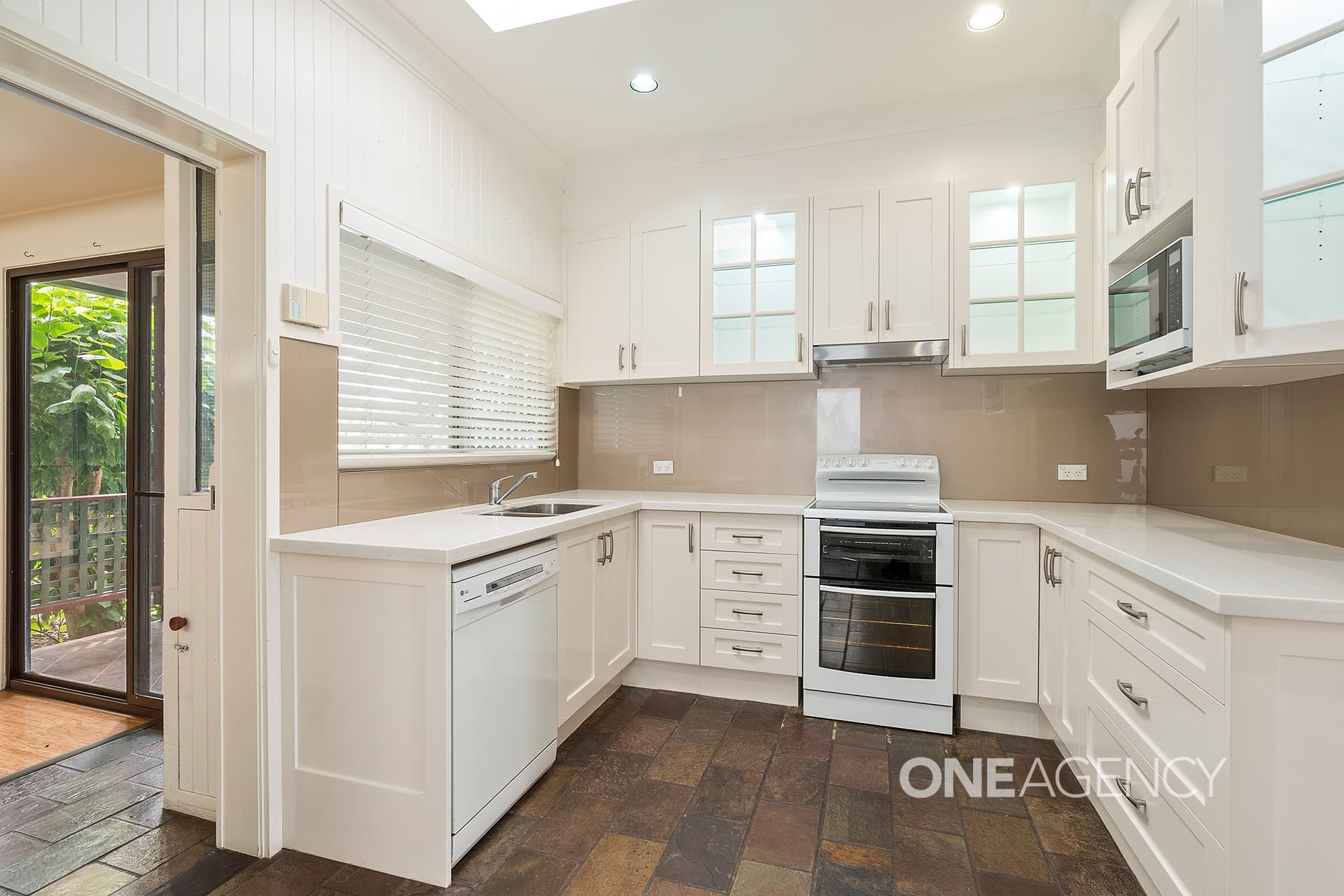 27 Douglas Street, Nowra, Nowra - Thumbnail 6
