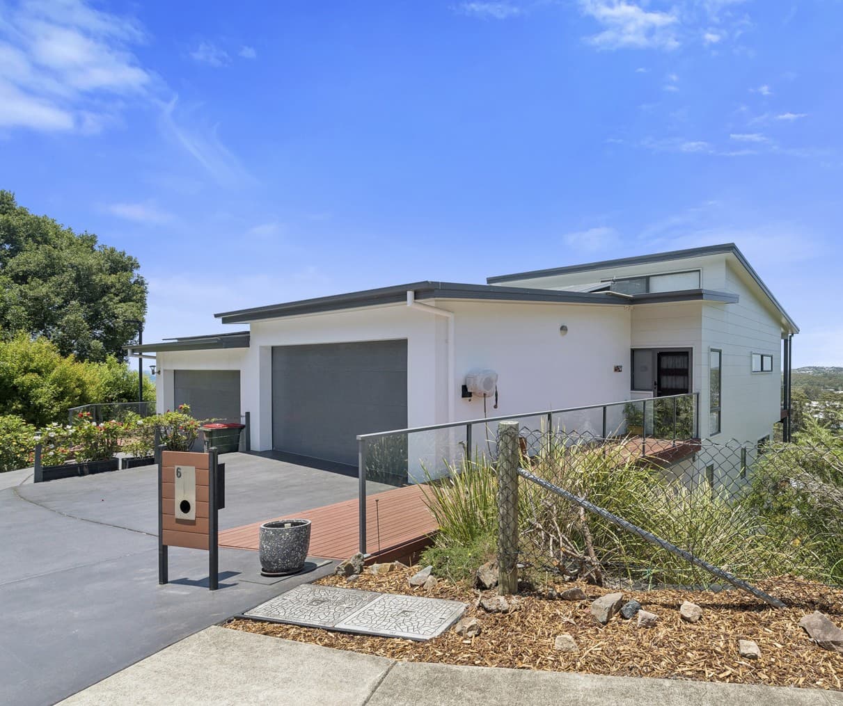 6 Dress Circle, Coffs Harbour, Coffs Harbour - Thumbnail 2
