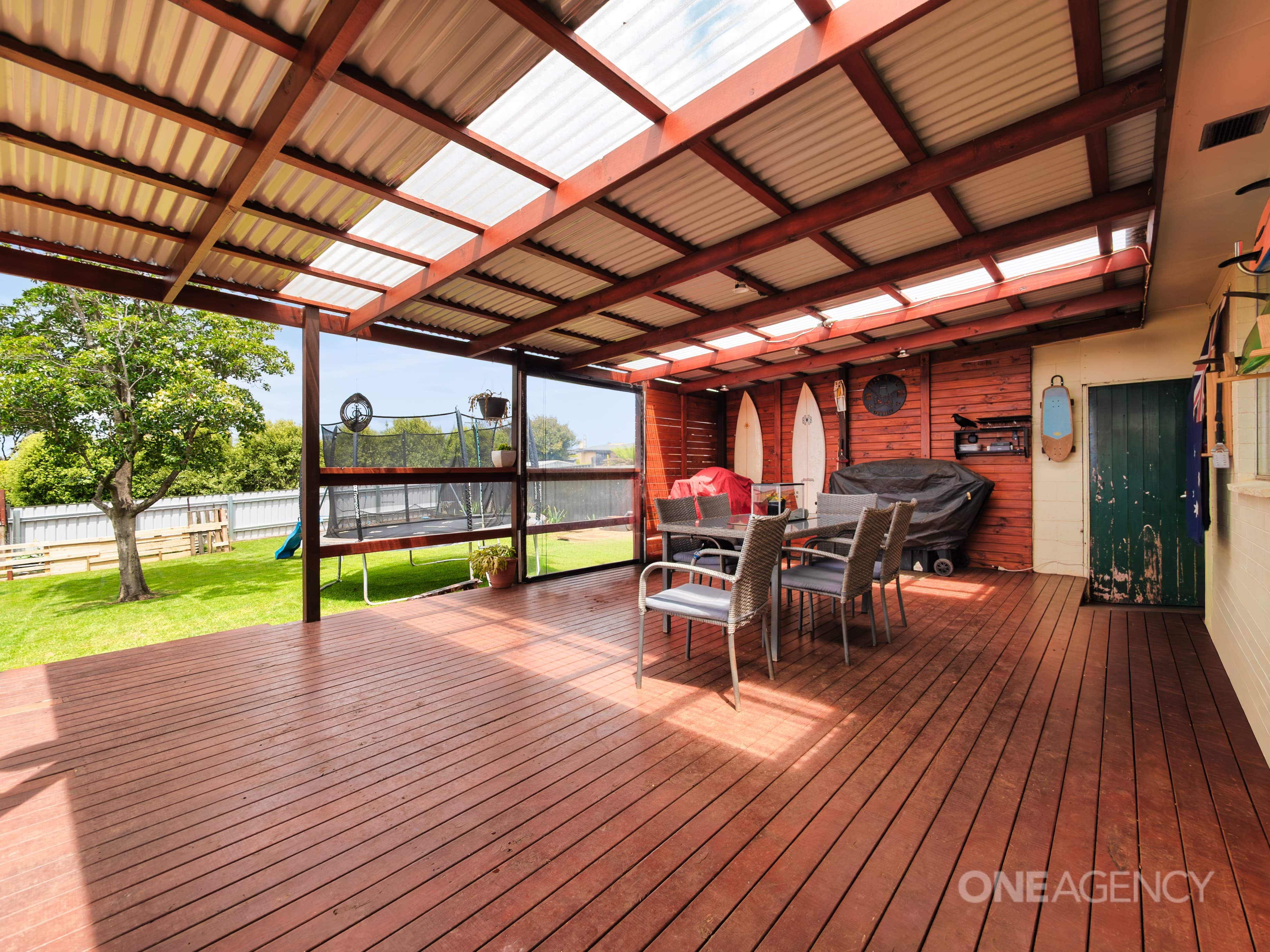 116 Pelissier Street, Somerset, Somerset - Thumbnail 2