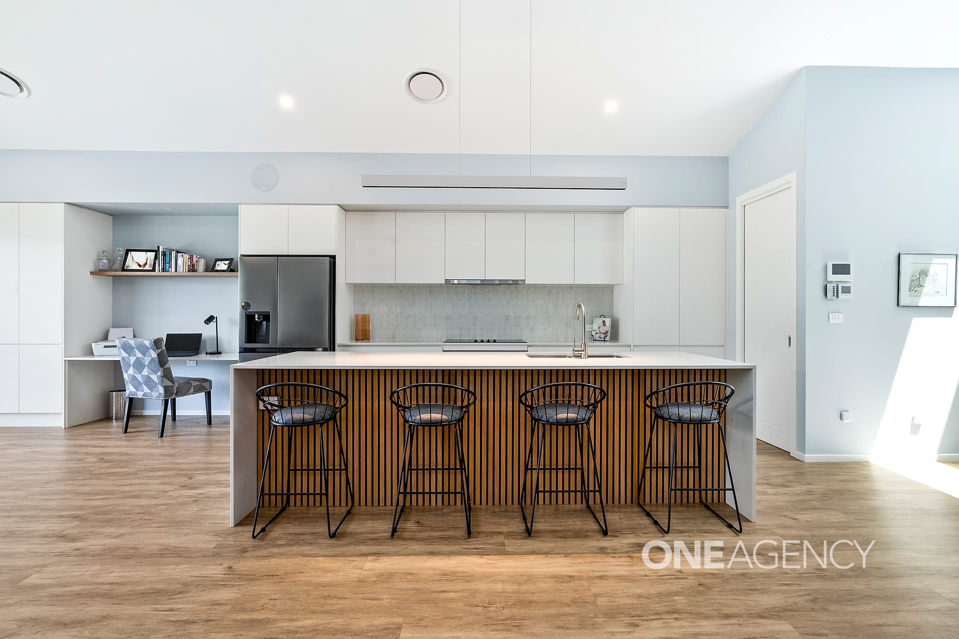 128B Seaspray Street, Narrawallee, Narrawallee - Thumbnail 3