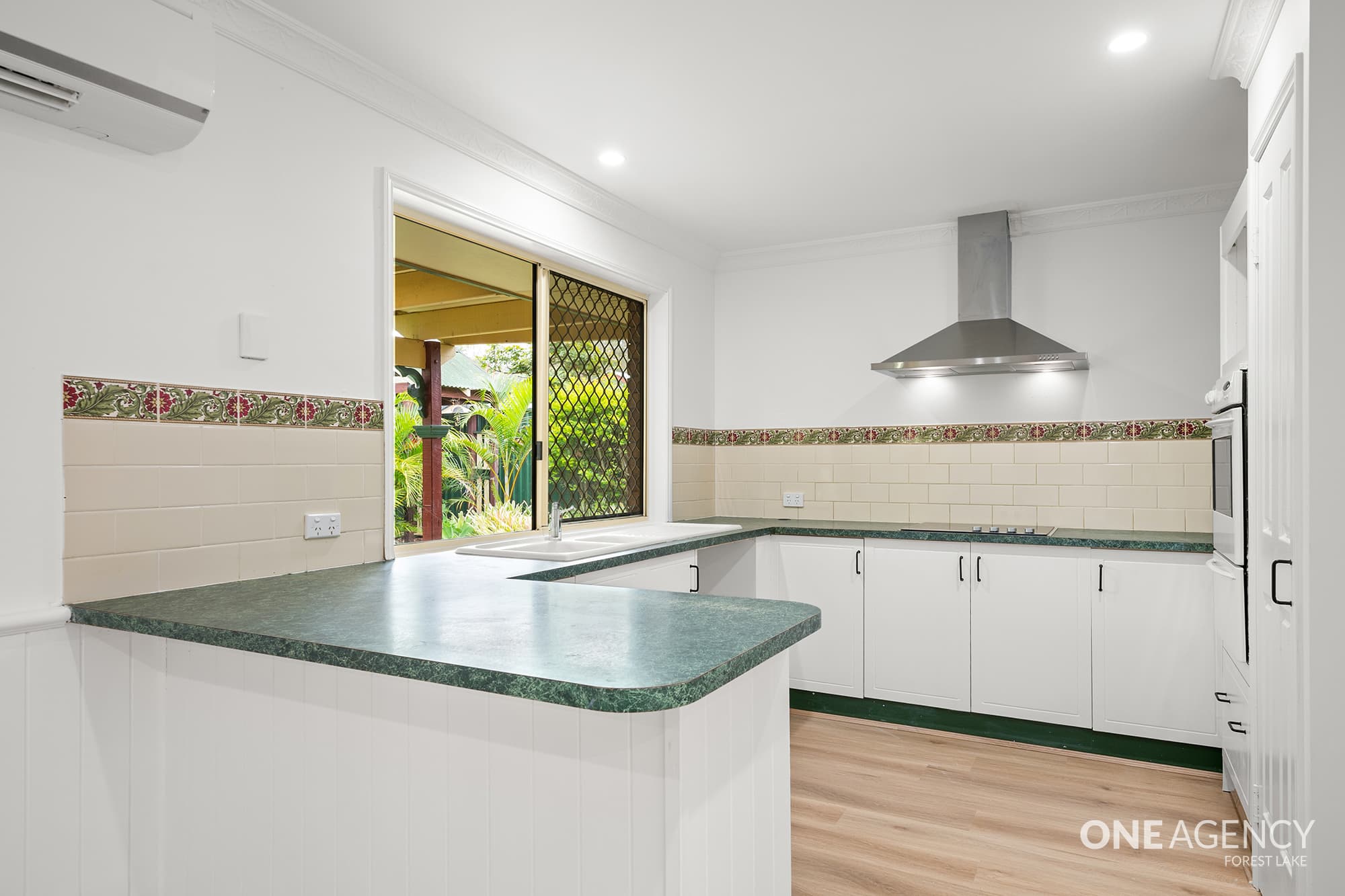 1 Warburton Close, Forest Lake, Forest Lake - Thumbnail 4