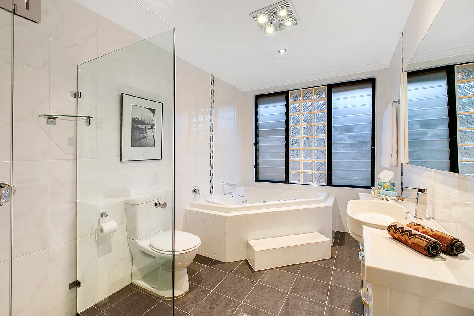 98 Corymbia Circuit, Frenchs Forest, Frenchs Forest - Thumbnail 6