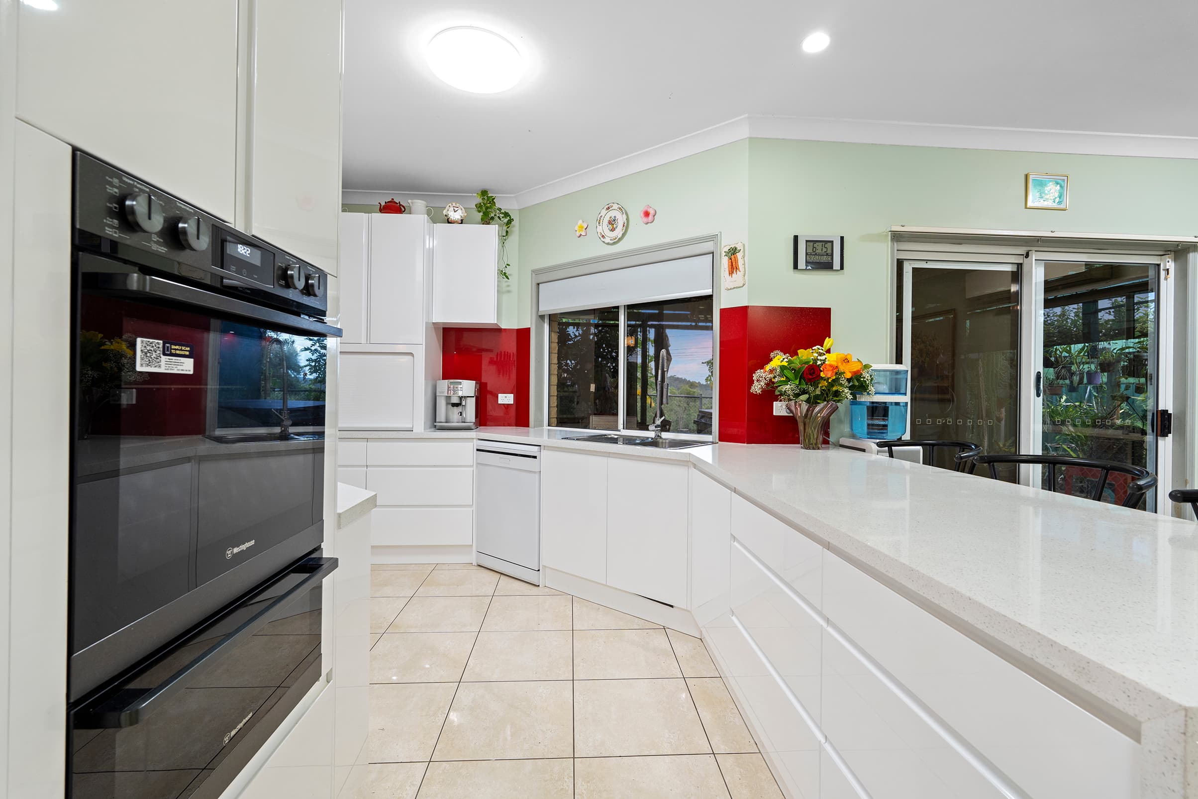 8 Lugano Street, Riverhills, Riverhills - Thumbnail 3