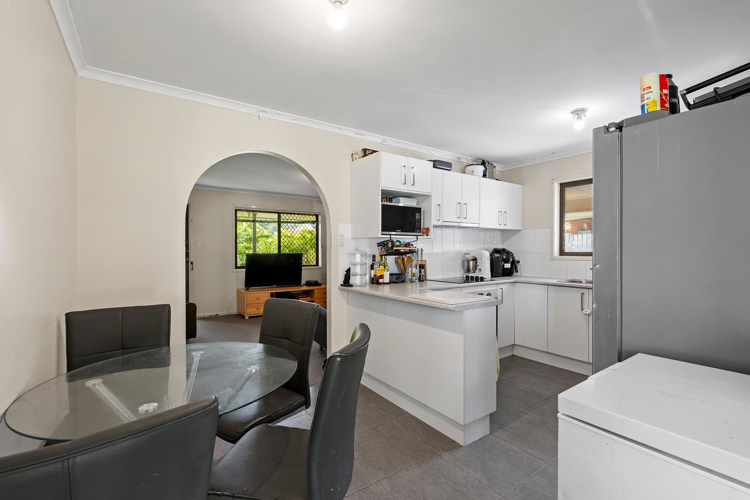 11 Anchusa Street, Kingston, Kingston - Thumbnail 5