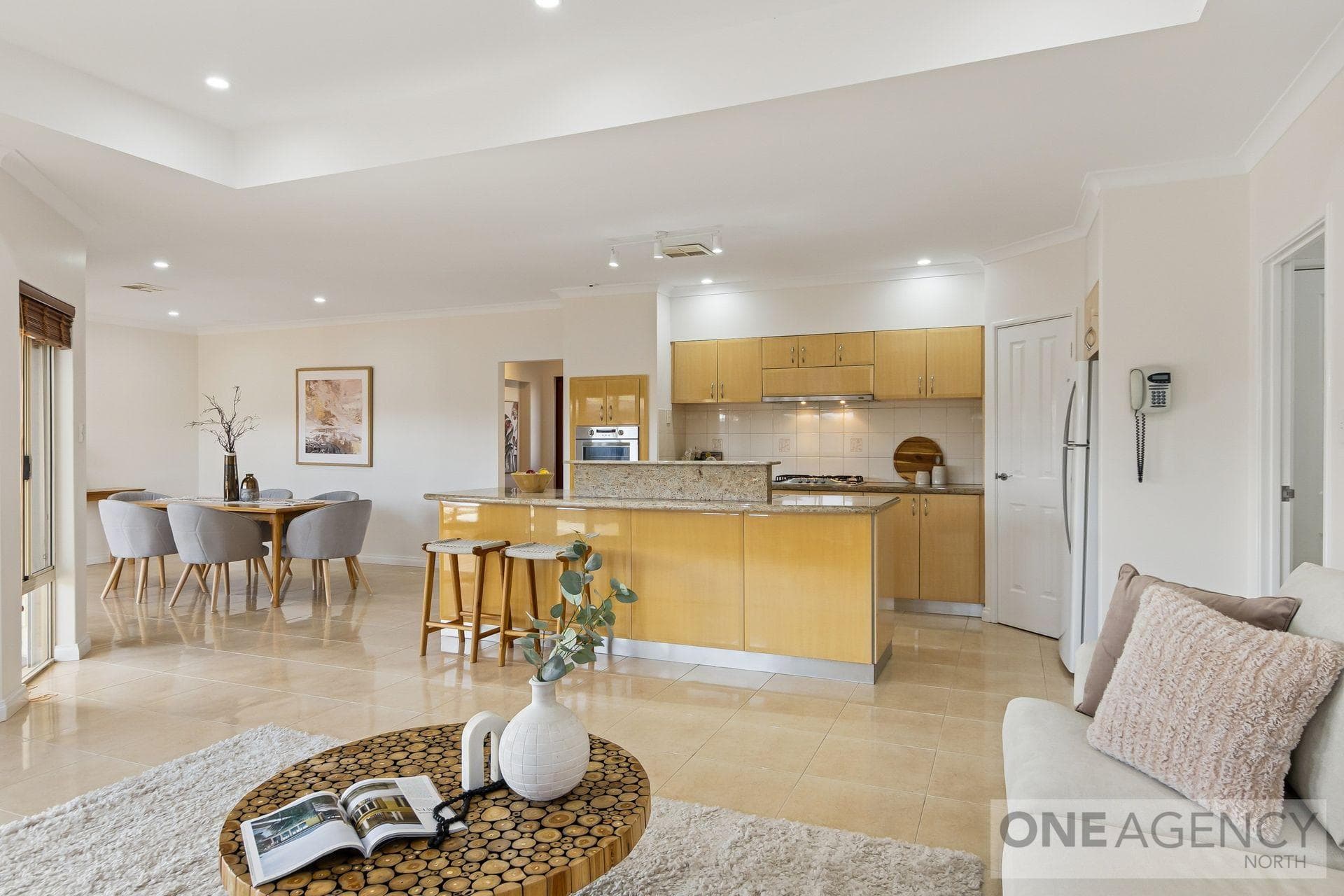 6 Coralvine Grange, Stirling, Stirling - Thumbnail 8