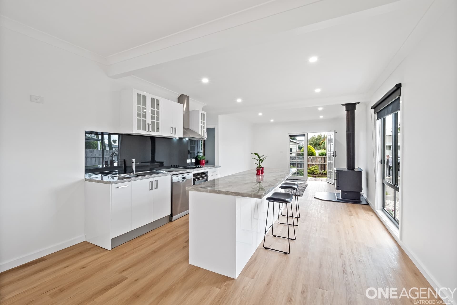 19 Pollock Avenue, Traralgon, Traralgon - Thumbnail 4