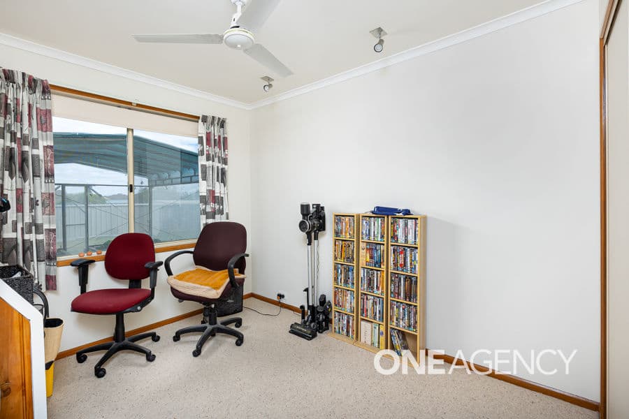 26 KIRRANG Avenue, Glenfield Park, Glenfield Park - Thumbnail 7