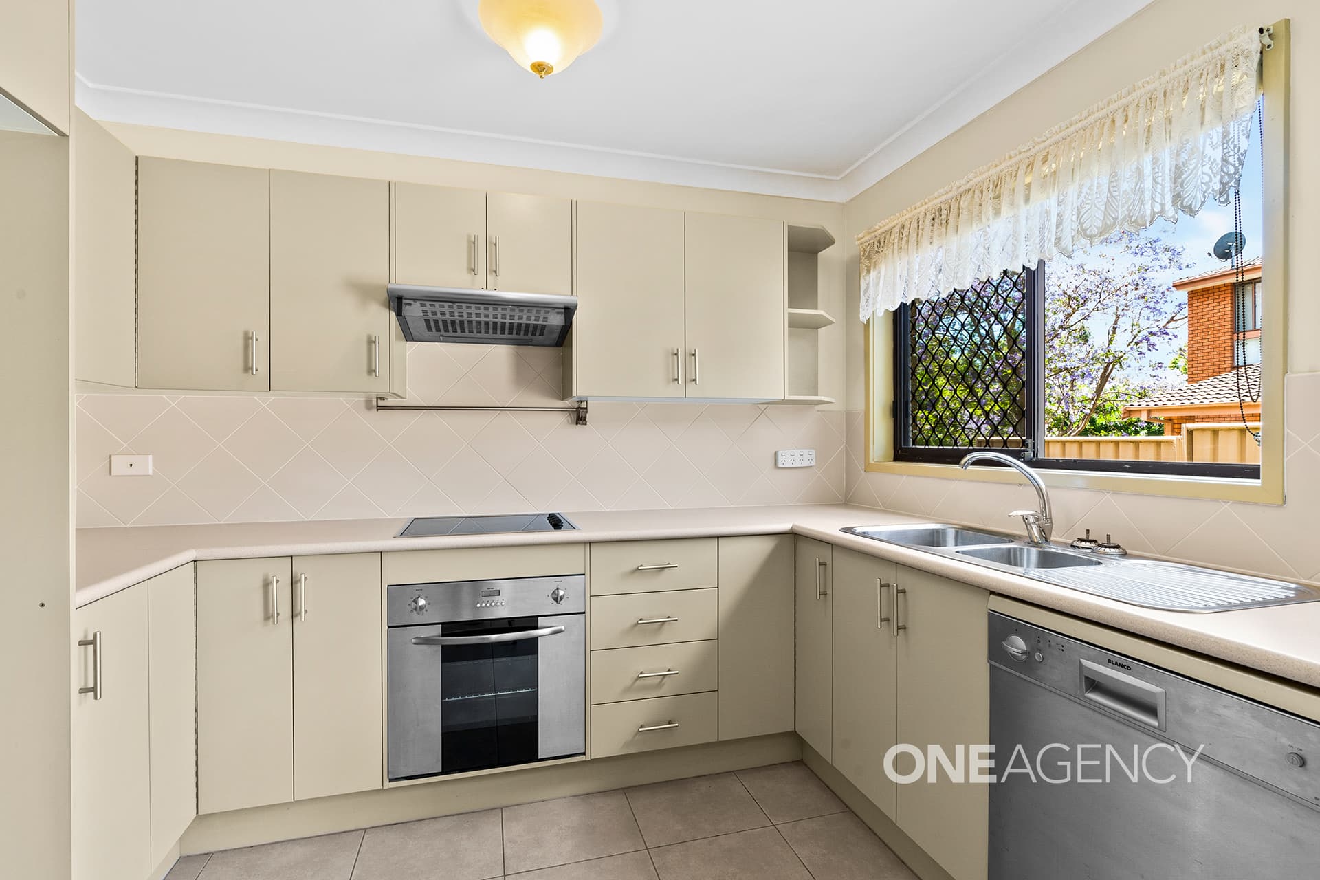 3/6 Campbell Place, Nowra, Nowra - Thumbnail 5